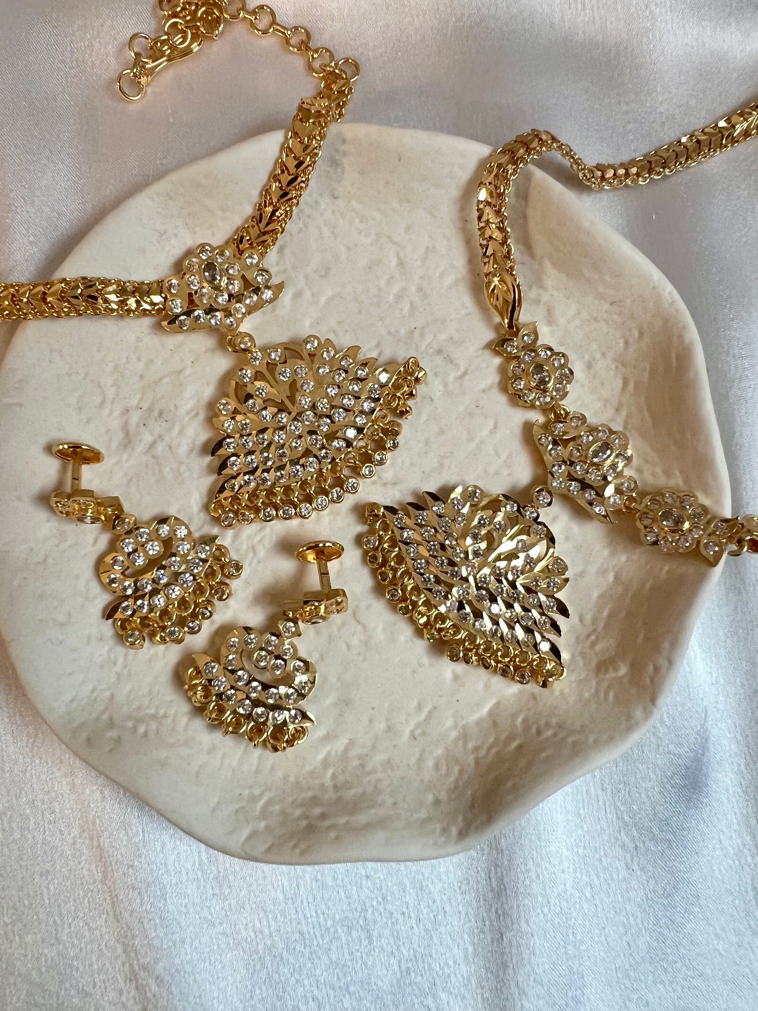 Impon Collection