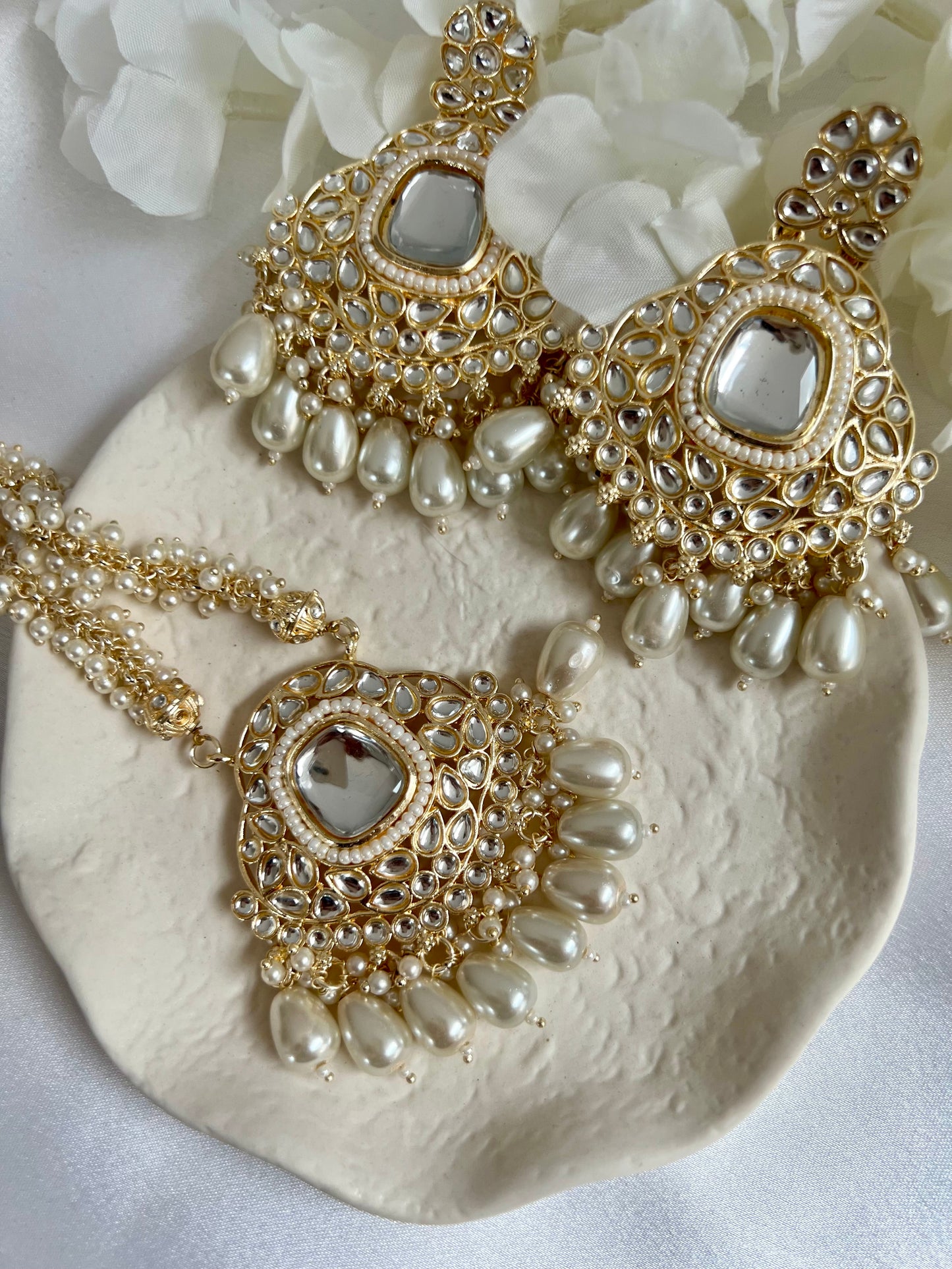 LAVI - Long Kundan style white malai pendant necklace with ivory beads and matching flat earrings N3049