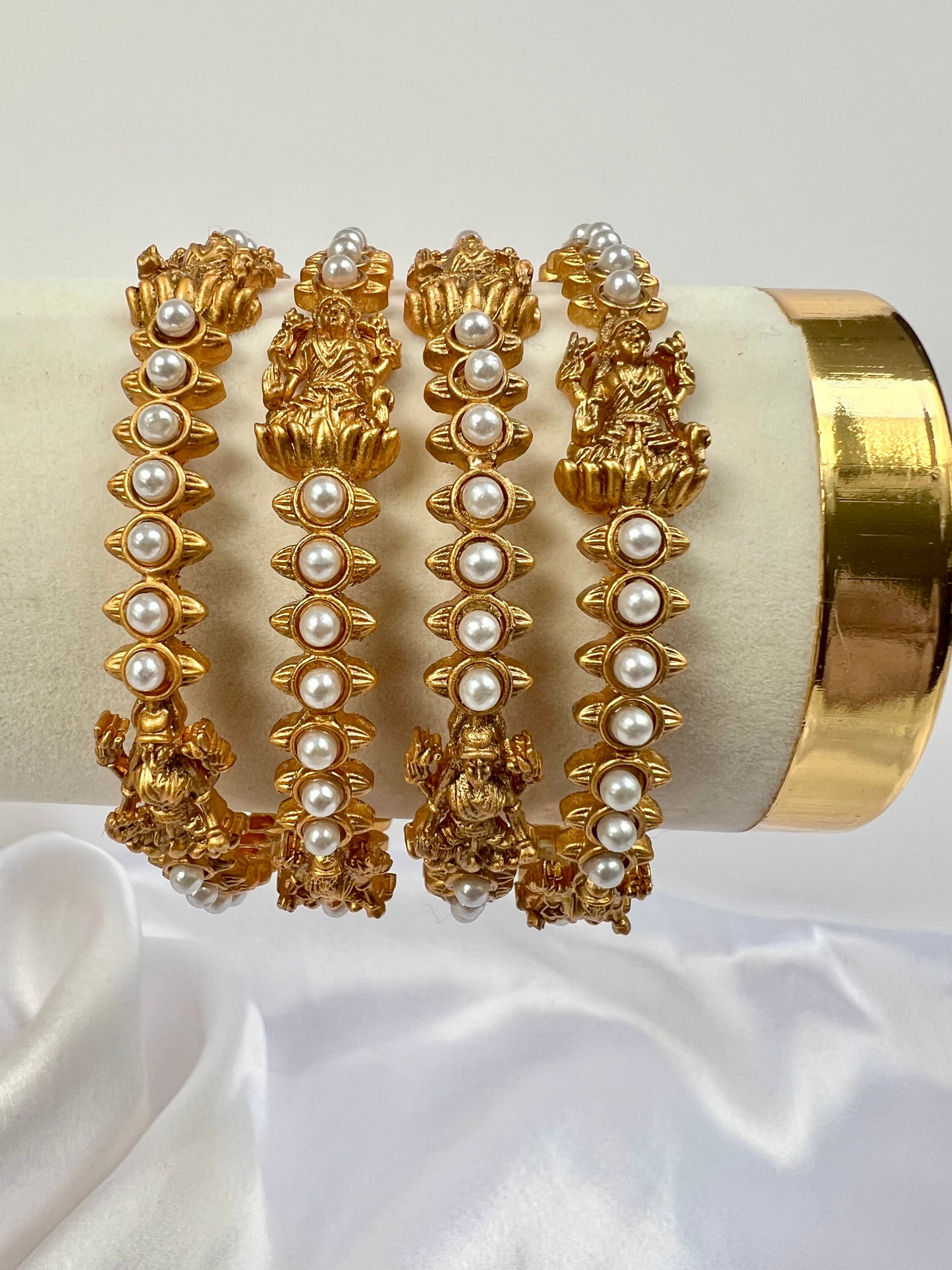 Temple antique matte gold white pearl bangles, set of four B3017
