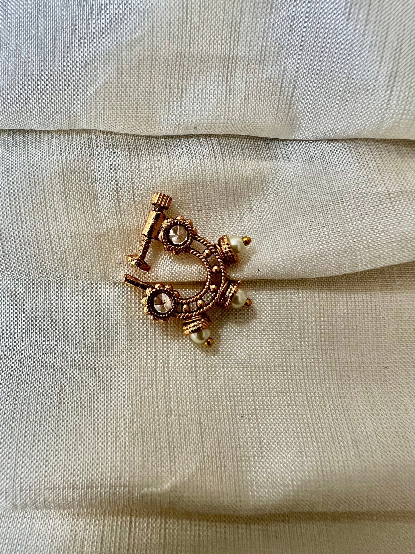 Antique gold plated clear stoned nosering NR3009