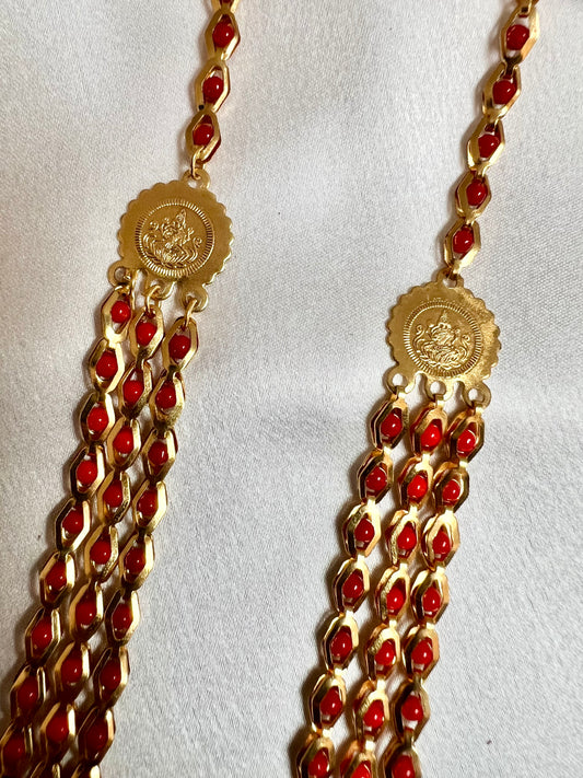 HASINI - Long golden chain with red balls all along N3217