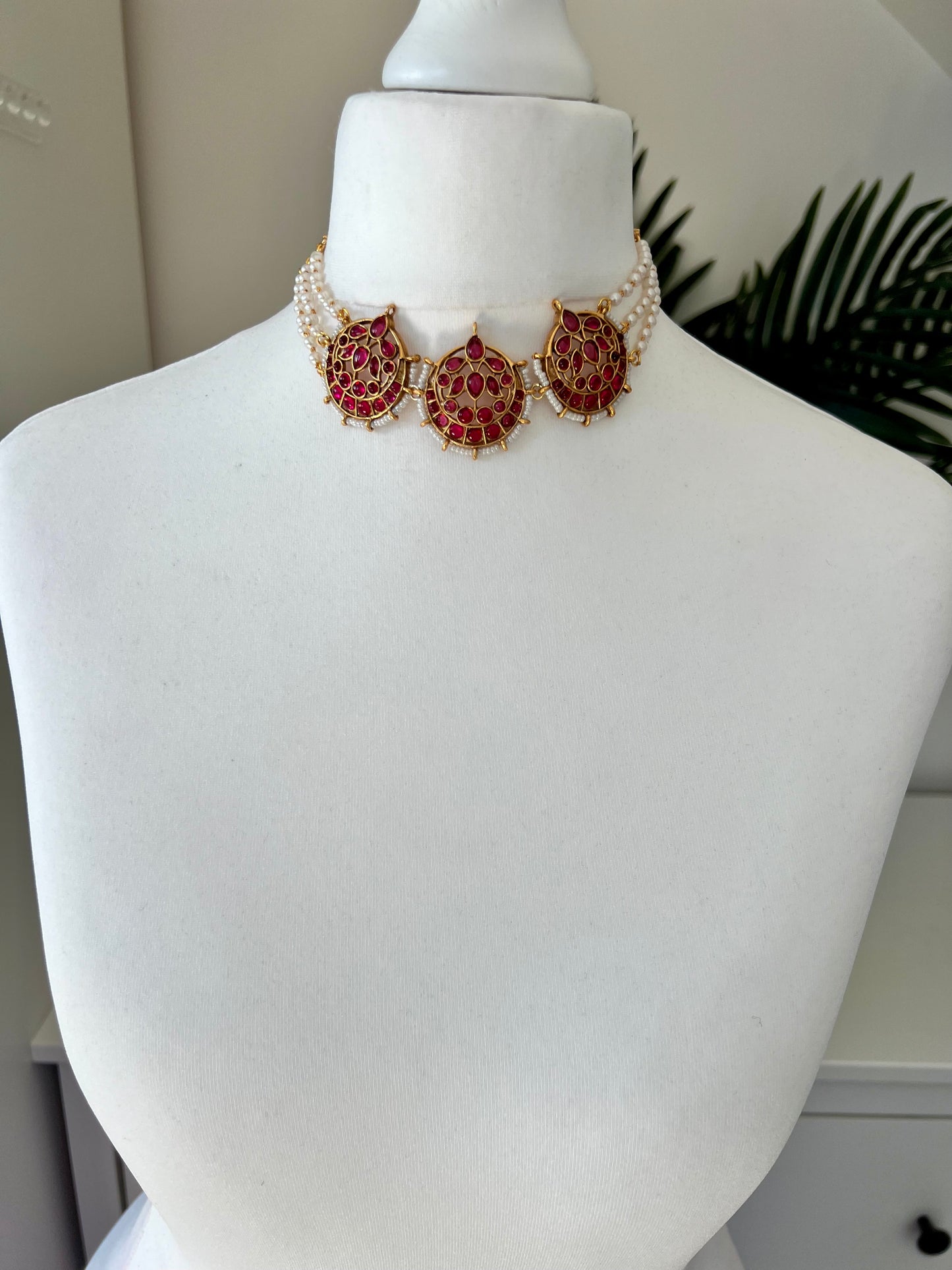 Moon choker with pearl chain N3133, N3132