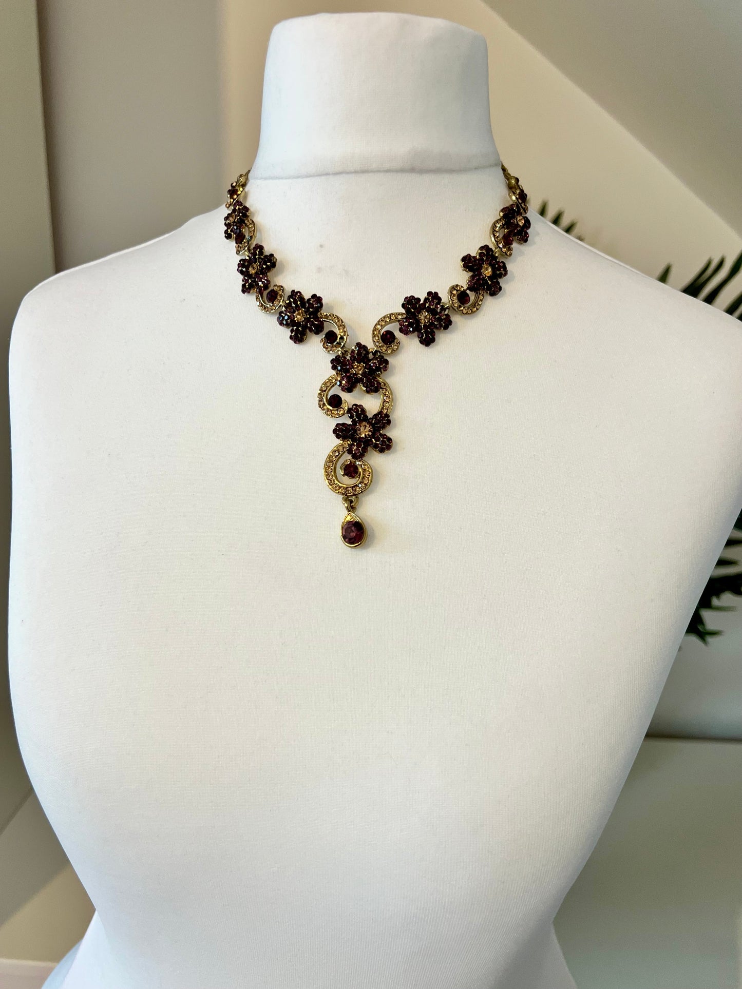 SARITHA - purple and champagne stones antique gold necklace N3219