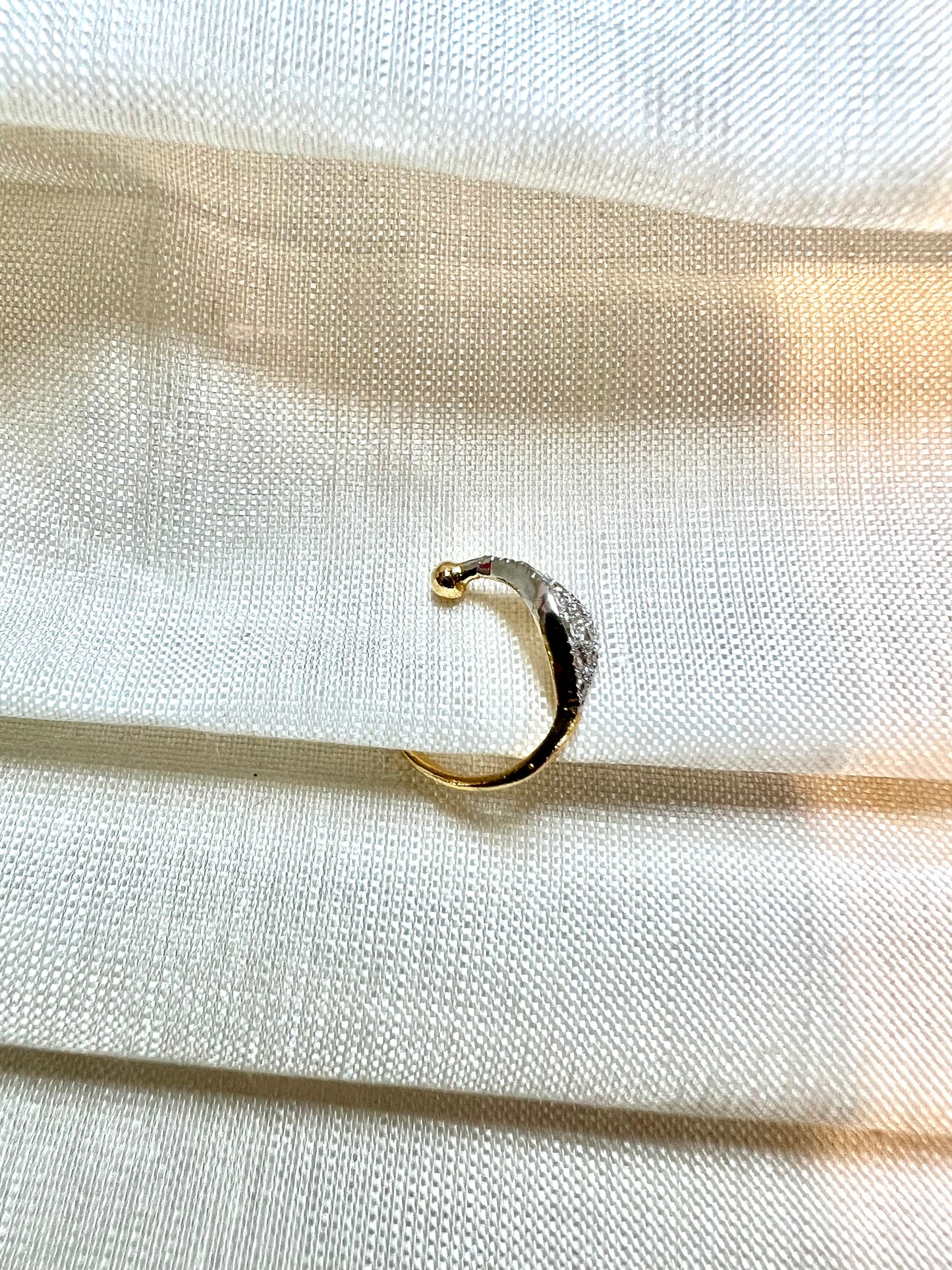 Cz stoned gold plated press in nosering NR3043