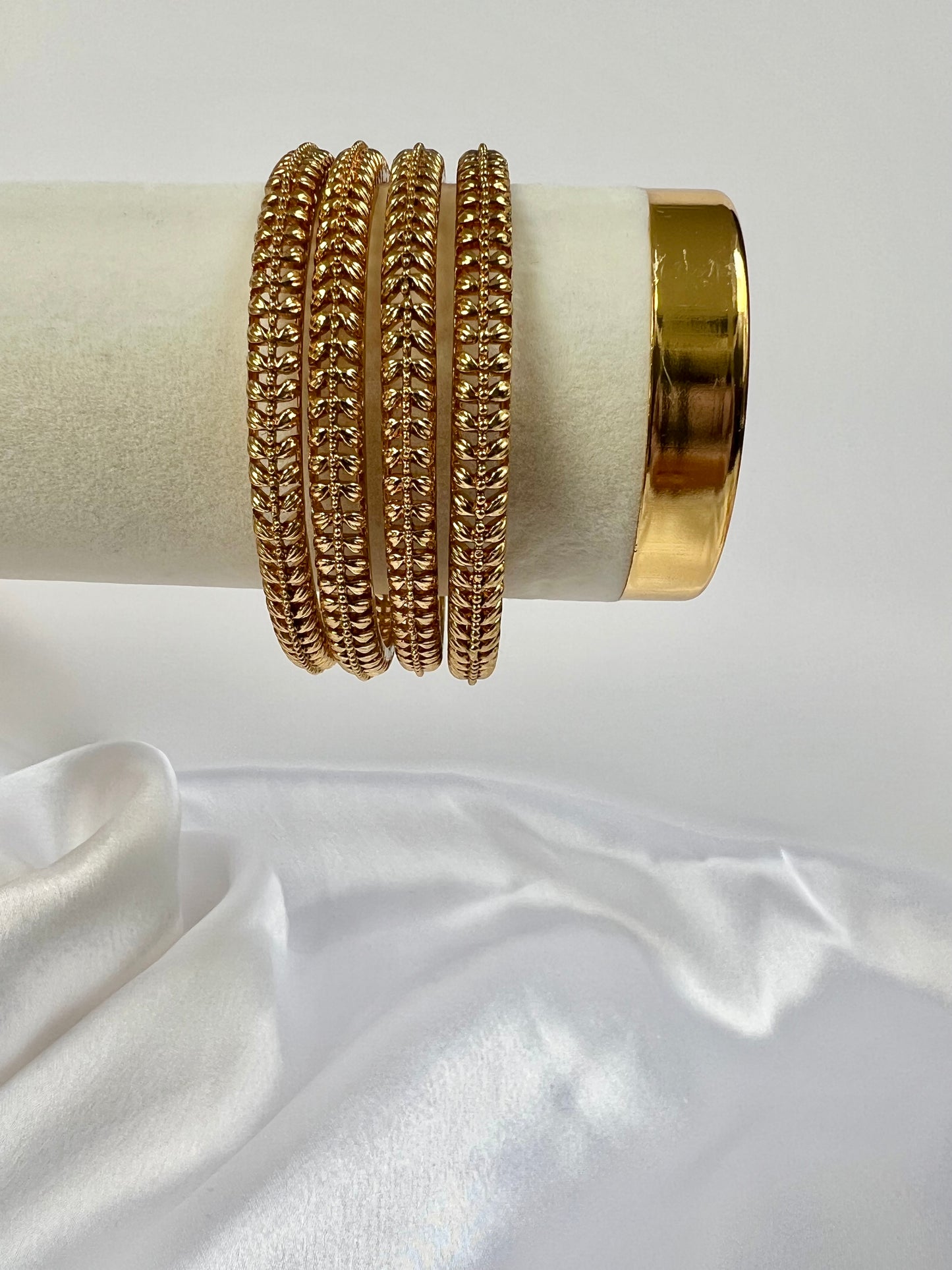 Antique Plain Bangles With Gold Plating, set of four B3006