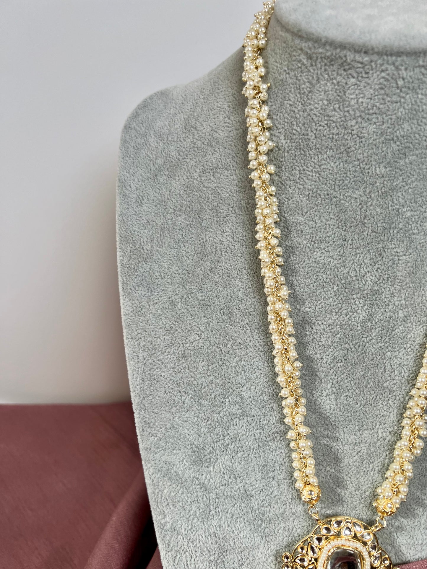 LAVI - Long Kundan style white malai pendant necklace with ivory beads and matching flat earrings N3049