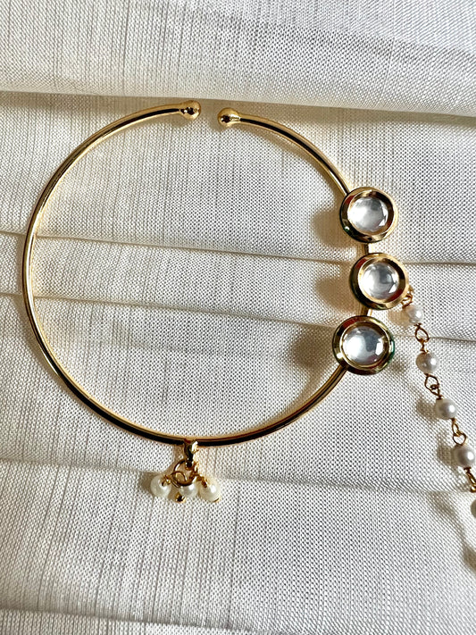 Kundan gold plated nosering with chain NR3032