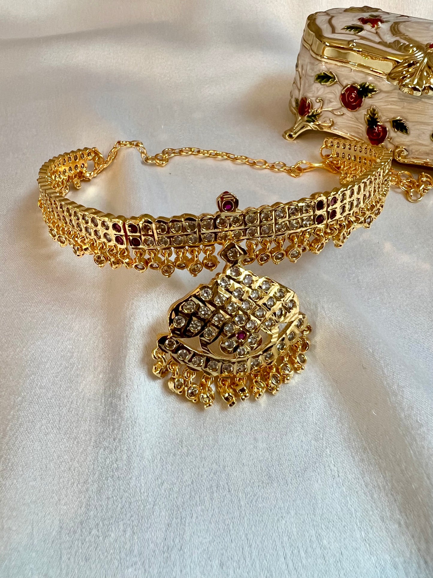 DAVINA - High neck two layered impon necklace with ruby and white stones N3163