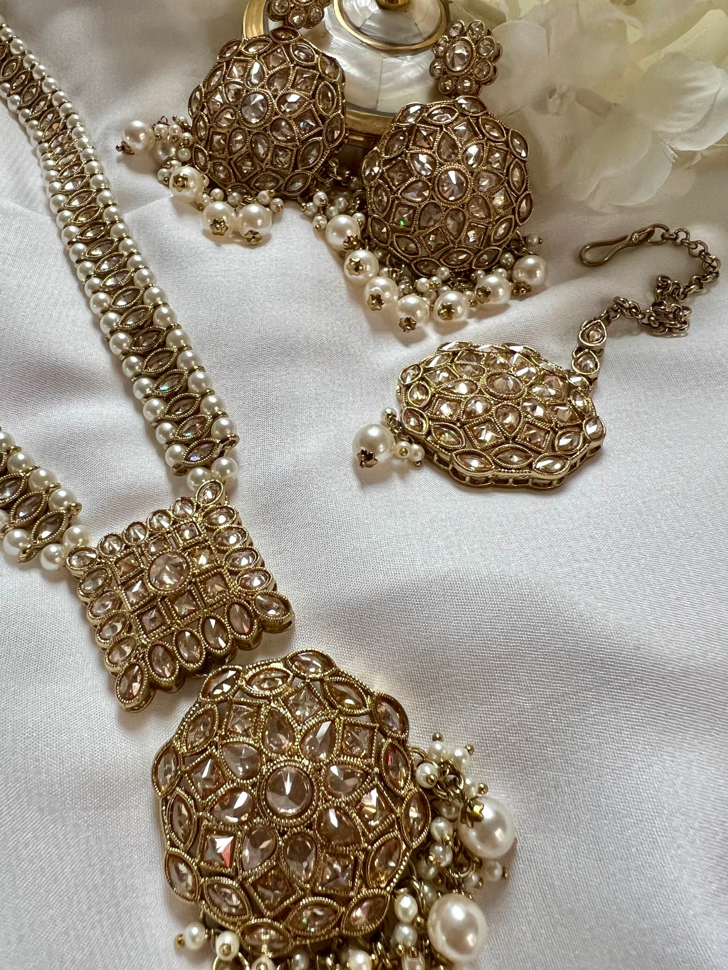 KAAVIYA - Antique mehndi plated long necklace set with pearls and a pair of earrings and tikka N3002