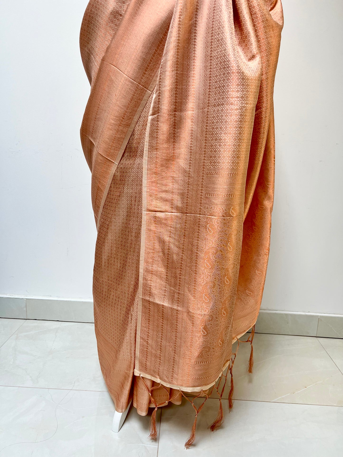 Rose gold Kubera silk saree with tassels and blouse material attached S3010