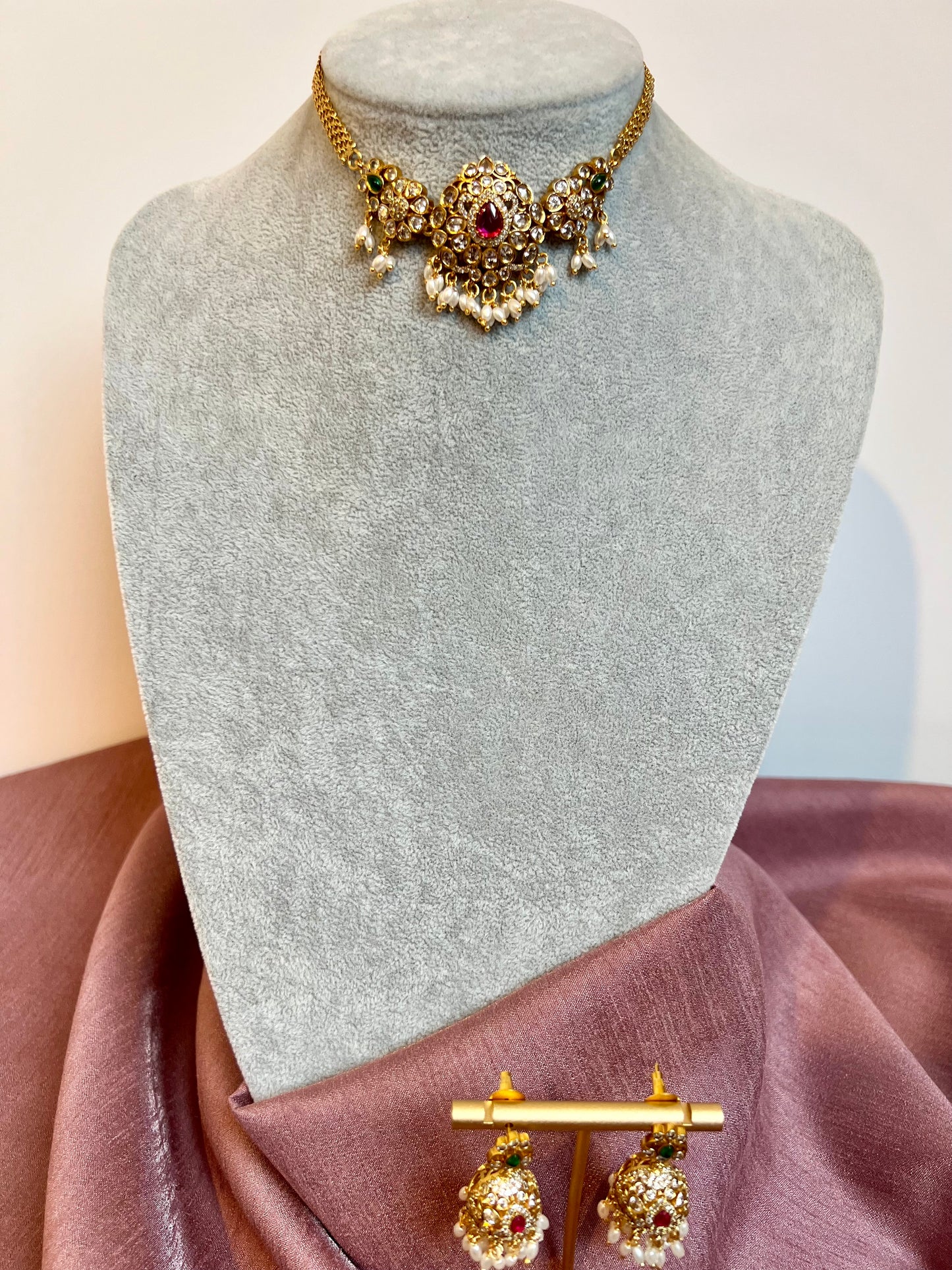 BAVITHRA - small kundan stone choker set with matching jhumkas N3175