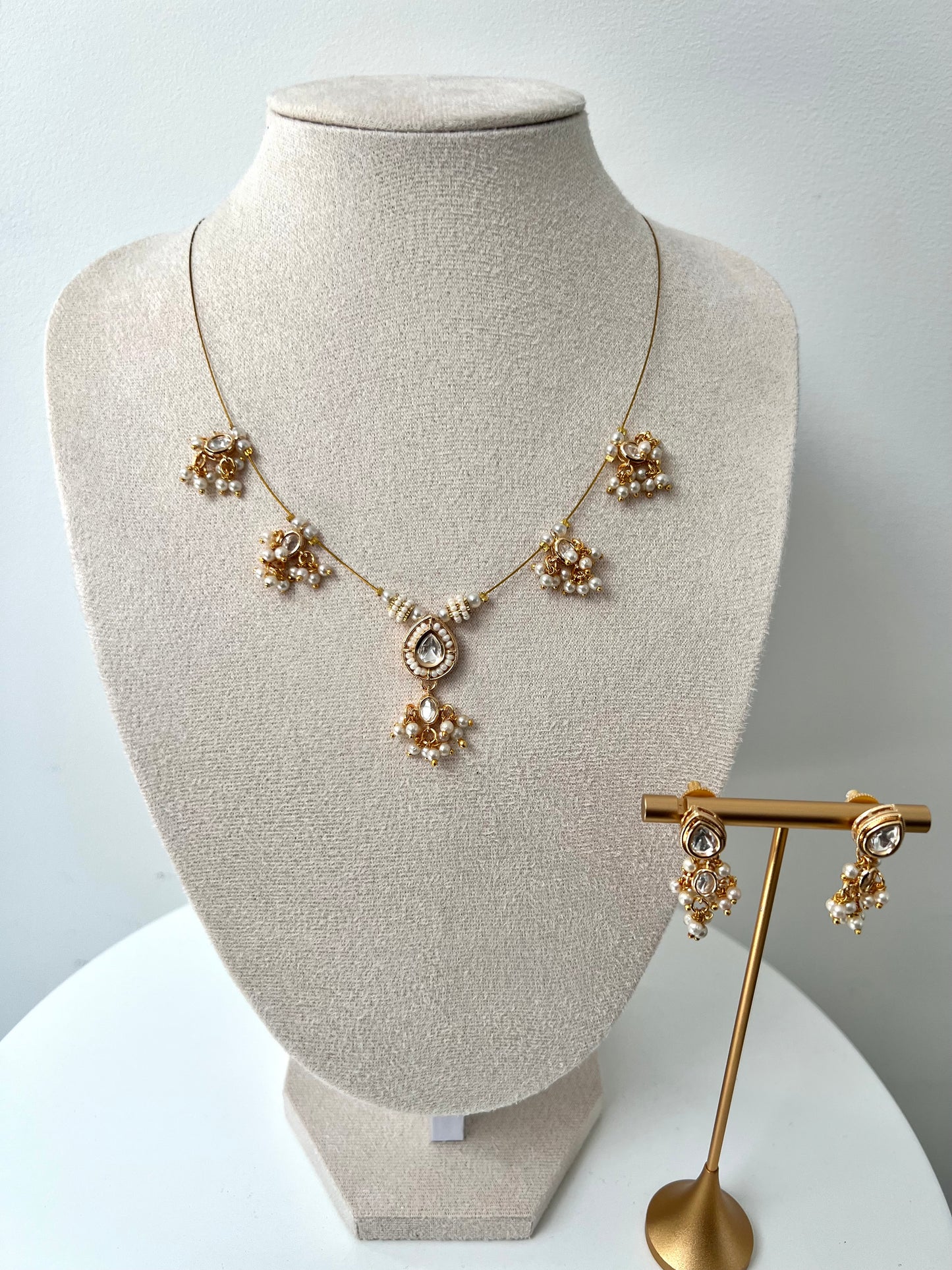 SUBASI - Dainty invisible chain pearl necklace set with small earrings N3379