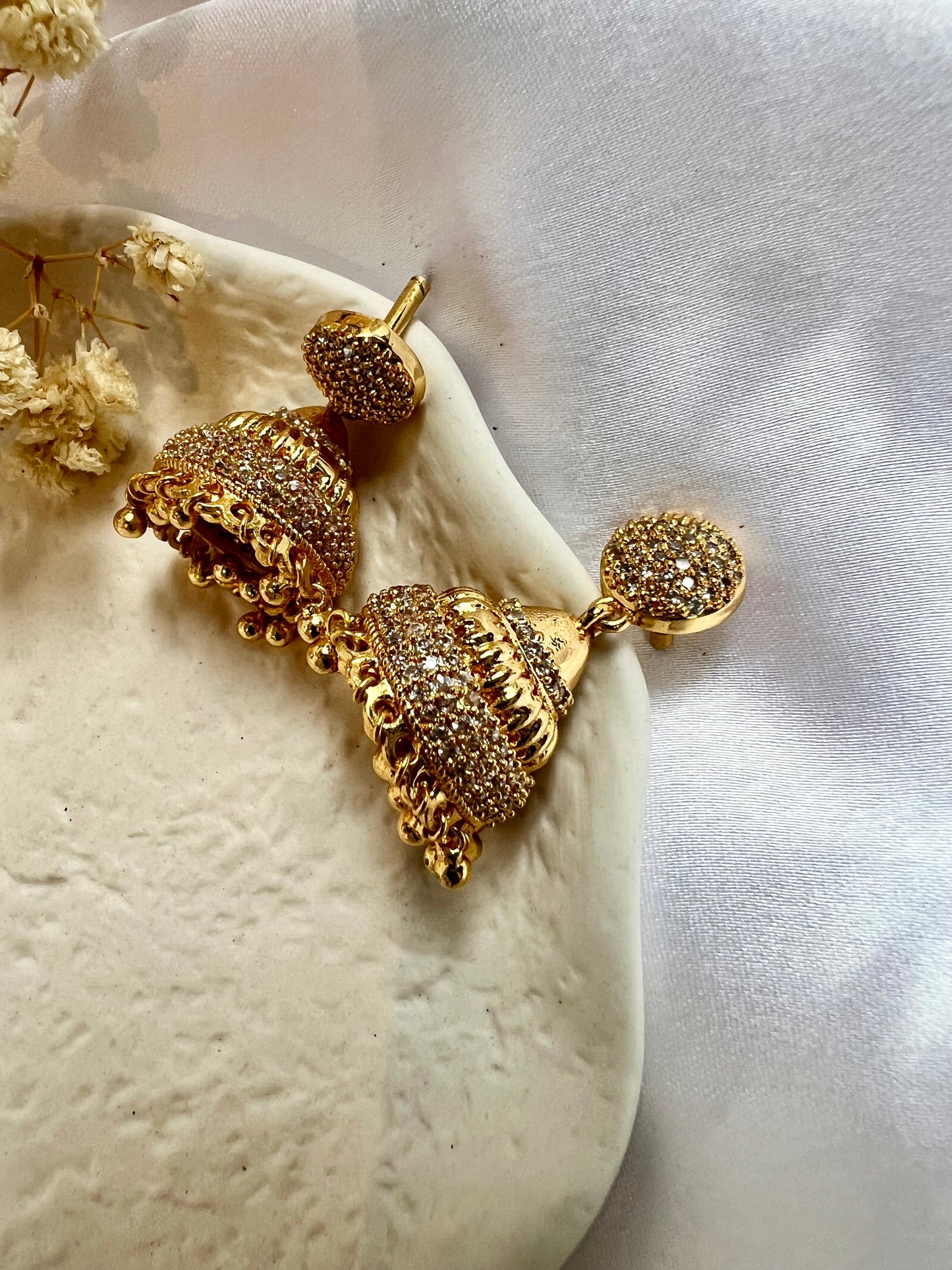 Short Cz stoned golden jhumkas screw on E3037