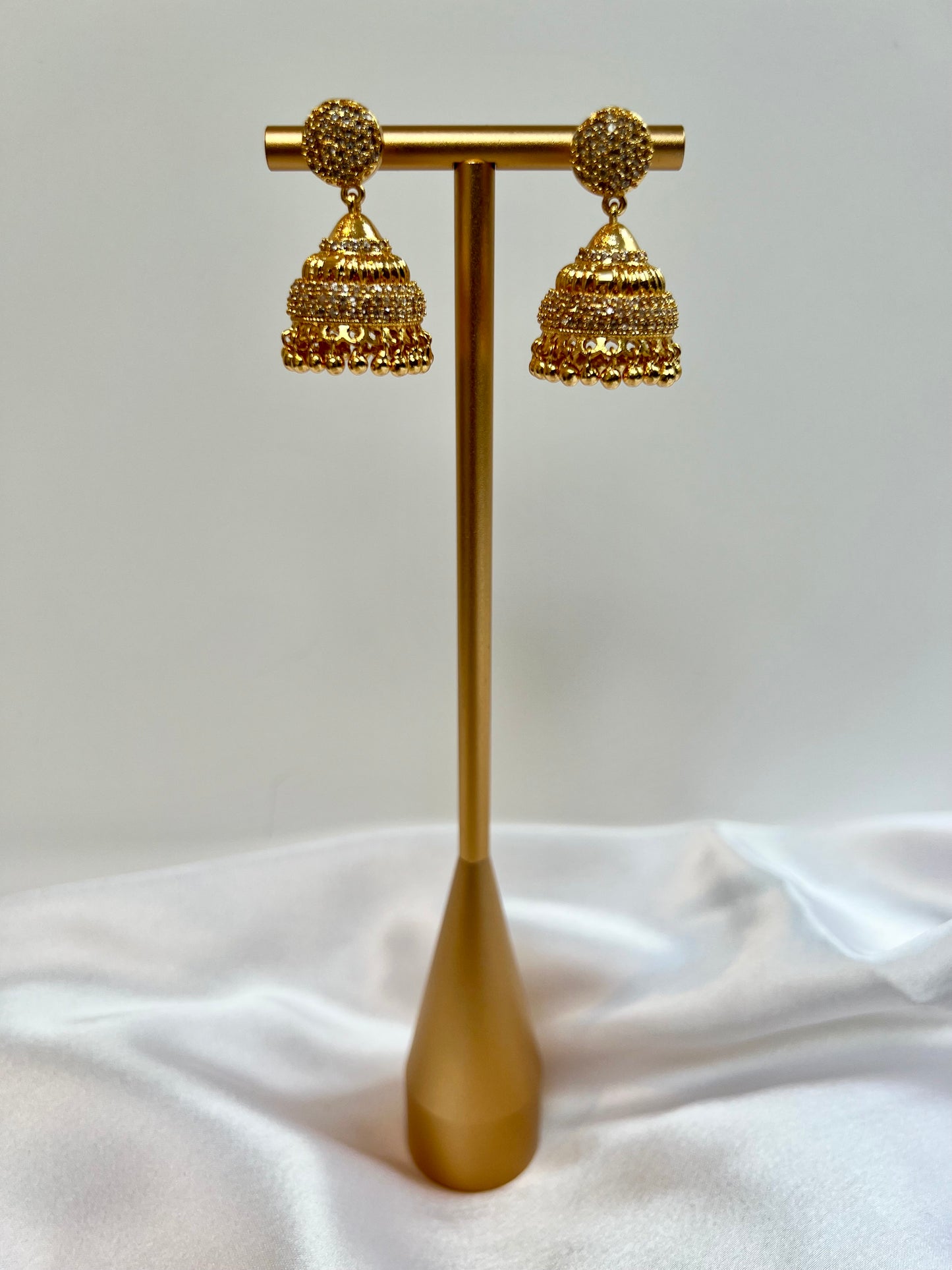 Short Cz stoned golden jhumkas screw on E3037
