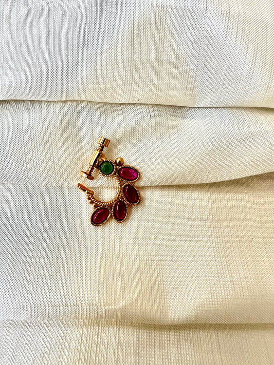Antique gold plated rubygreen nosering NR3006