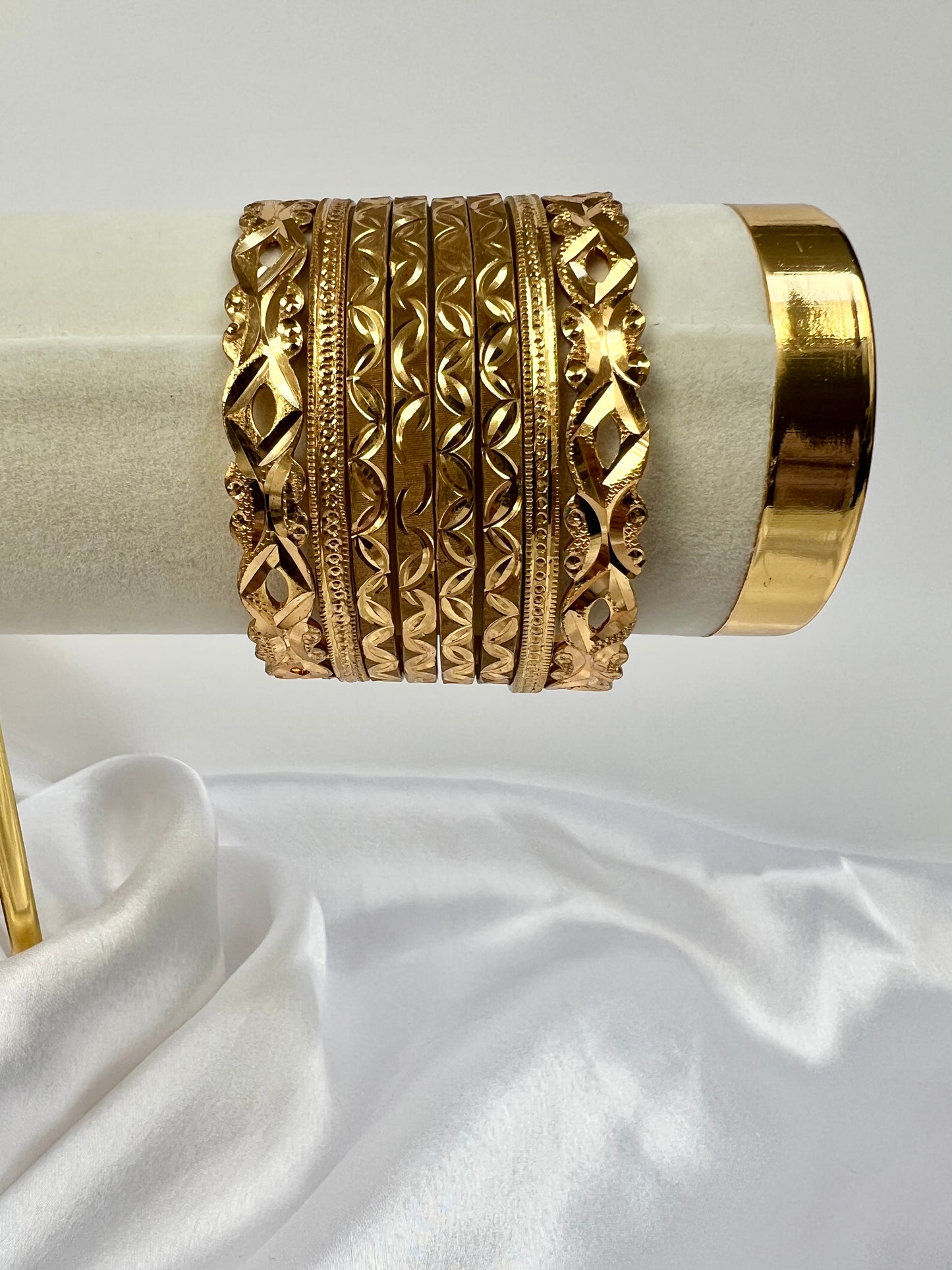 Plain high gold bangles set of four B3022