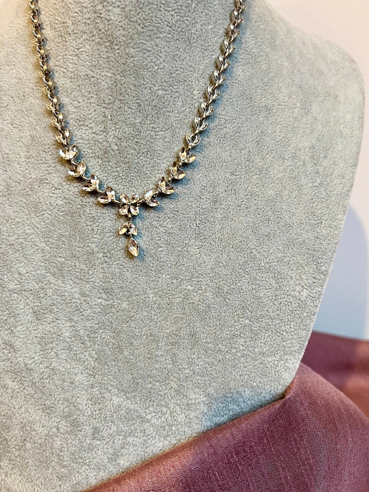 ANANIGA - Simple short antique silver necklace set with earrings N3240