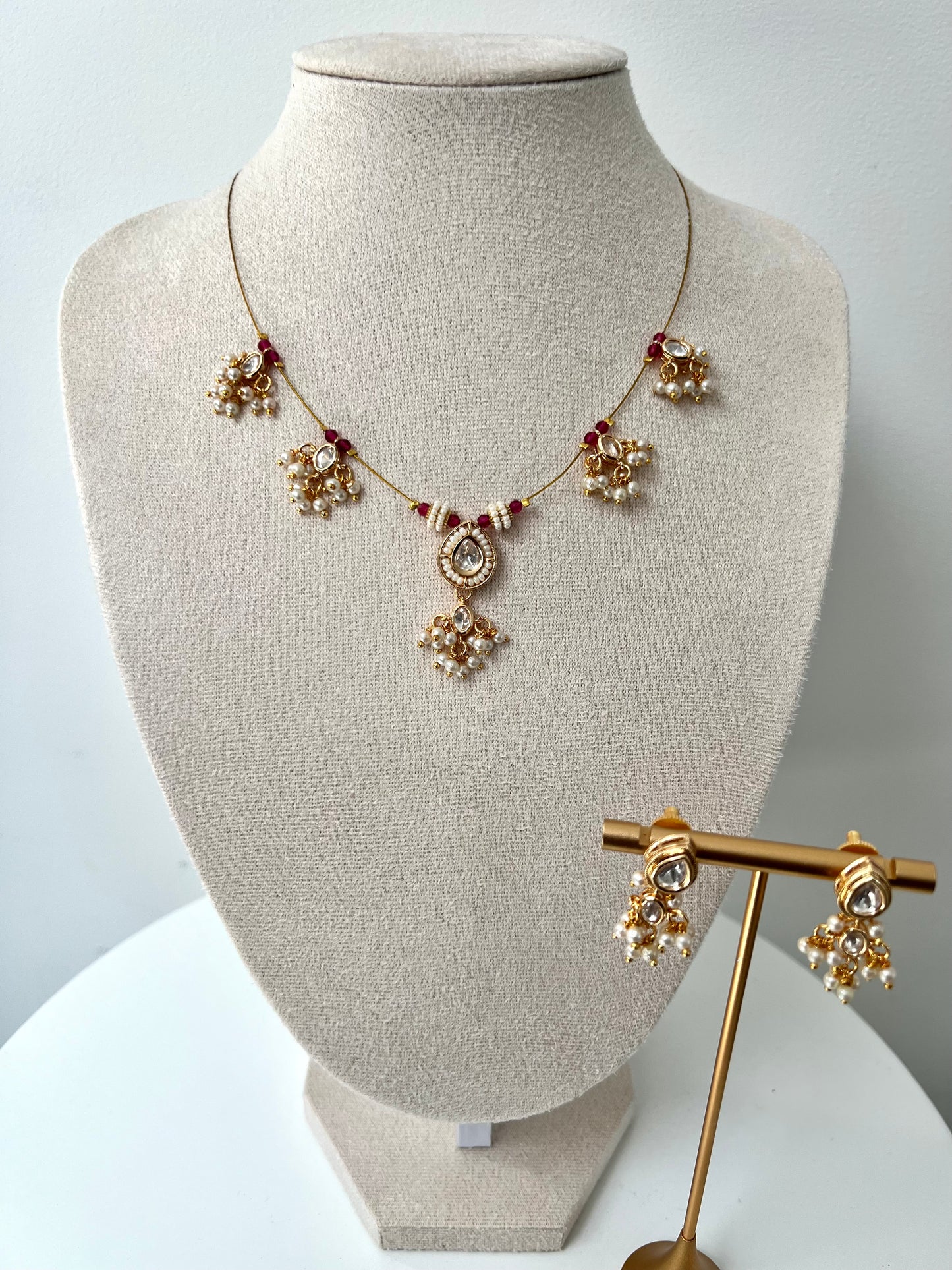 SUBASI - Dainty invisible chain pearl necklace set with small earrings N3379