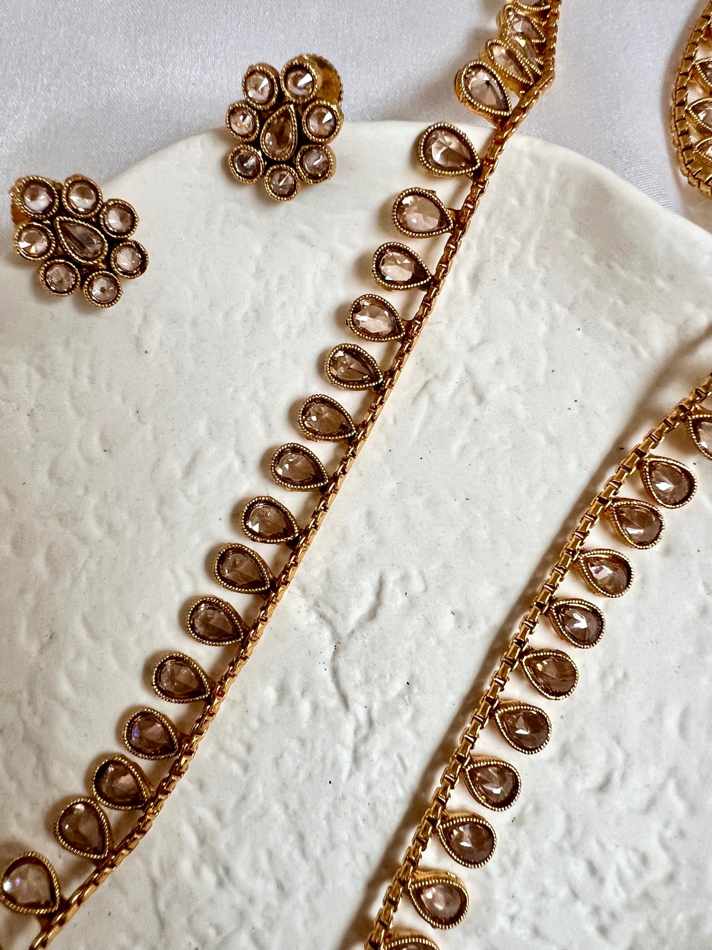 SHRUTIKA- Long kundan stone tear shaped white stone necklace set with earrings N3215