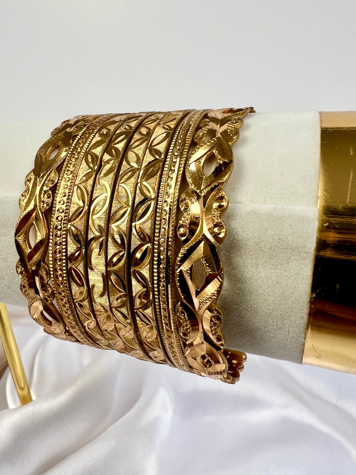 Plain high gold bangles set of four B3022