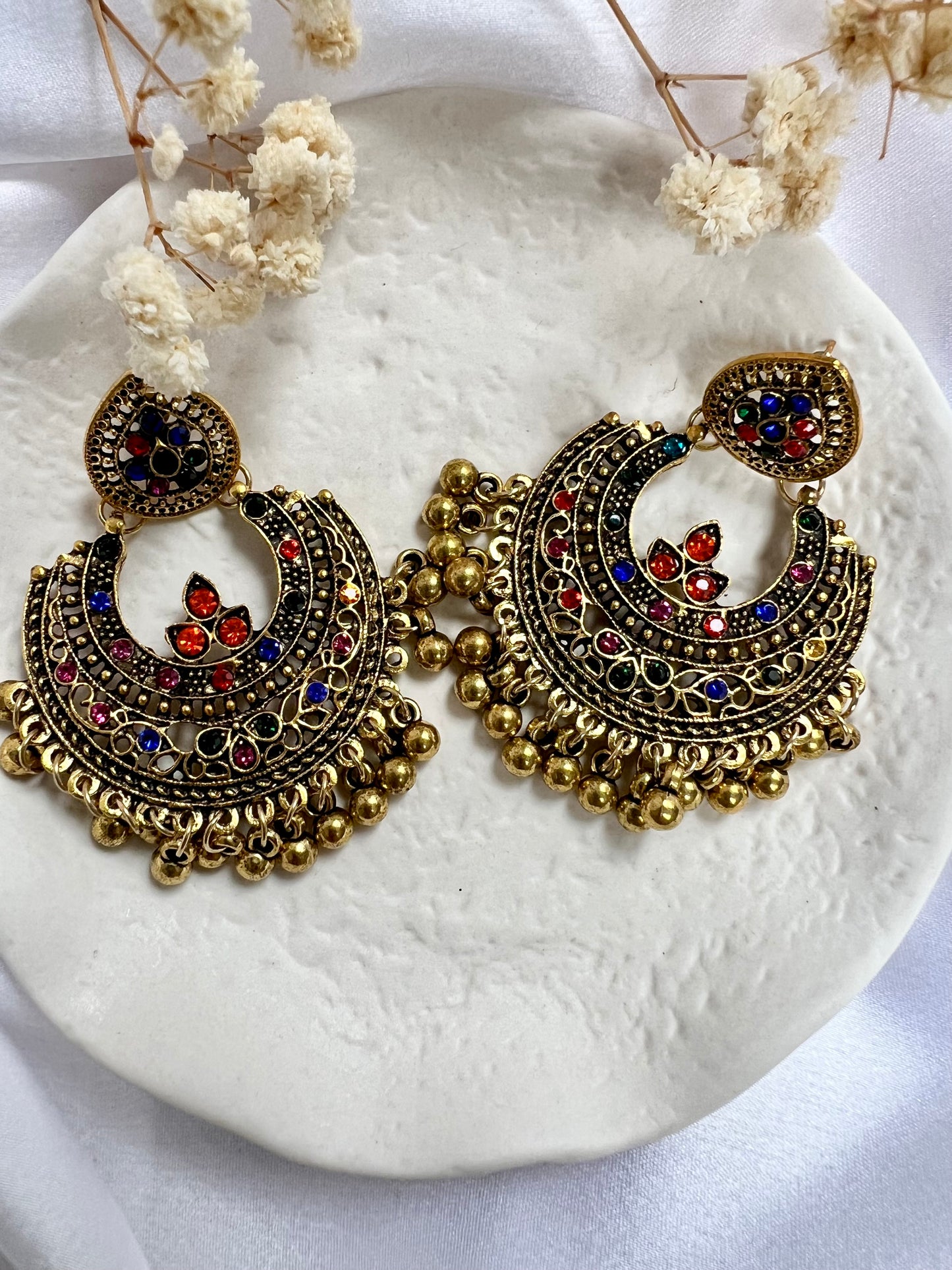 Large Round antique style multicoloured stoned earrings E3072