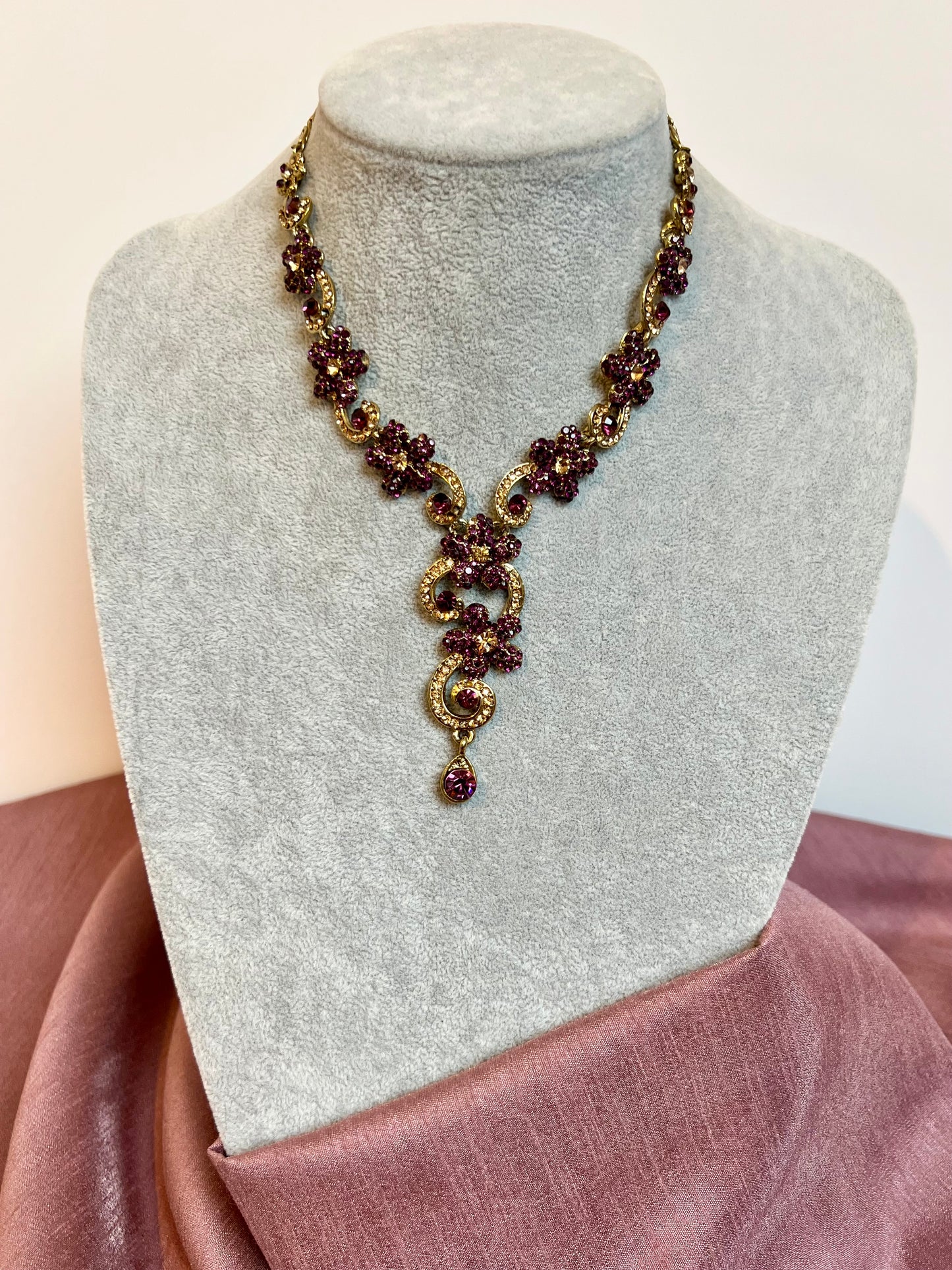 SARITHA - purple and champagne stones antique gold necklace N3219