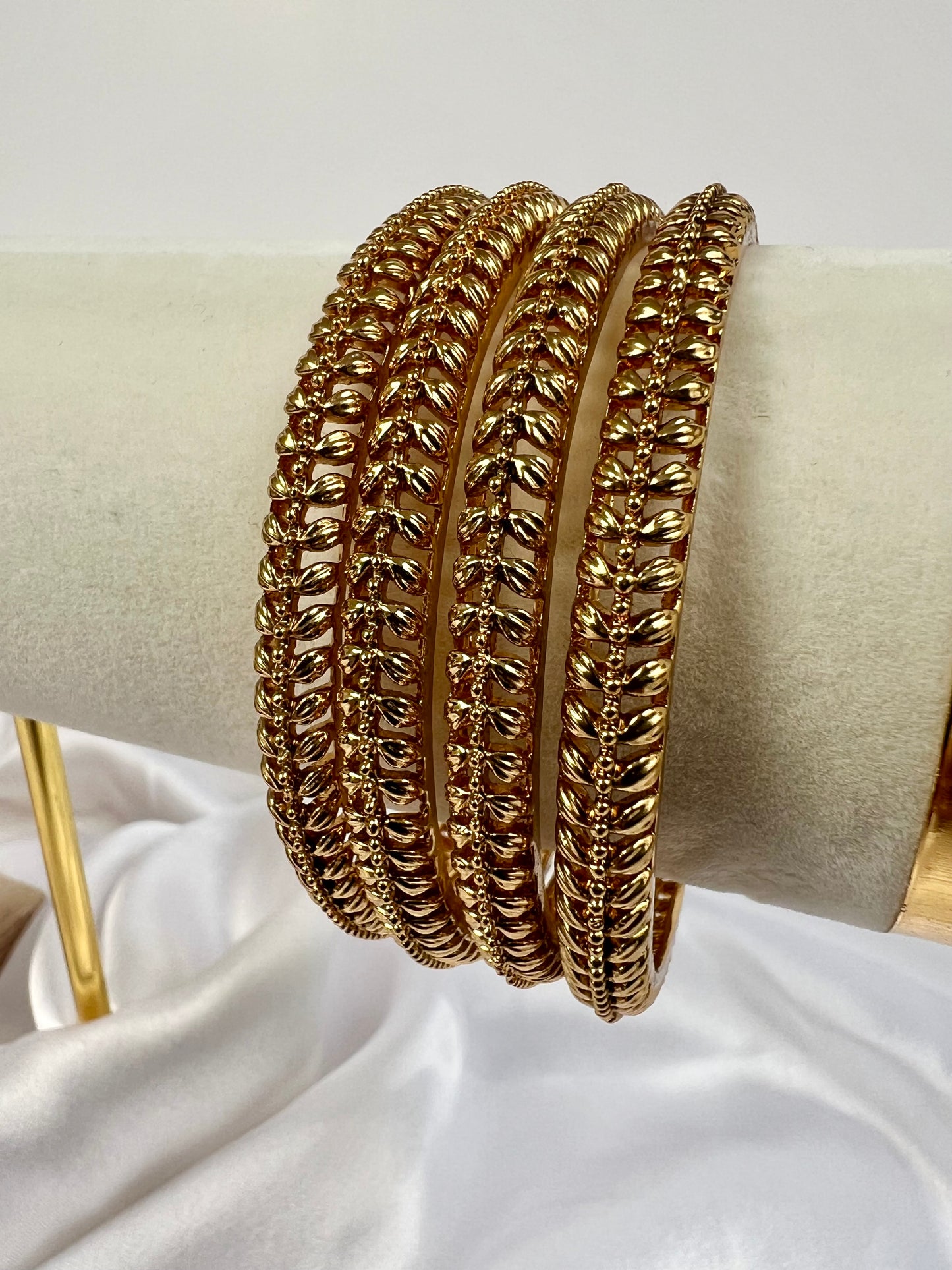 Antique Plain Bangles With Gold Plating, set of four B3006