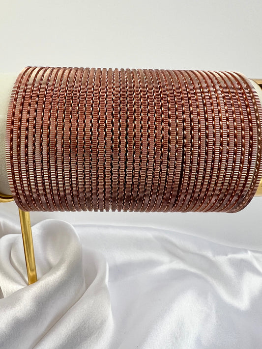Plain dusty pink bangles, set of thirty-six B3024