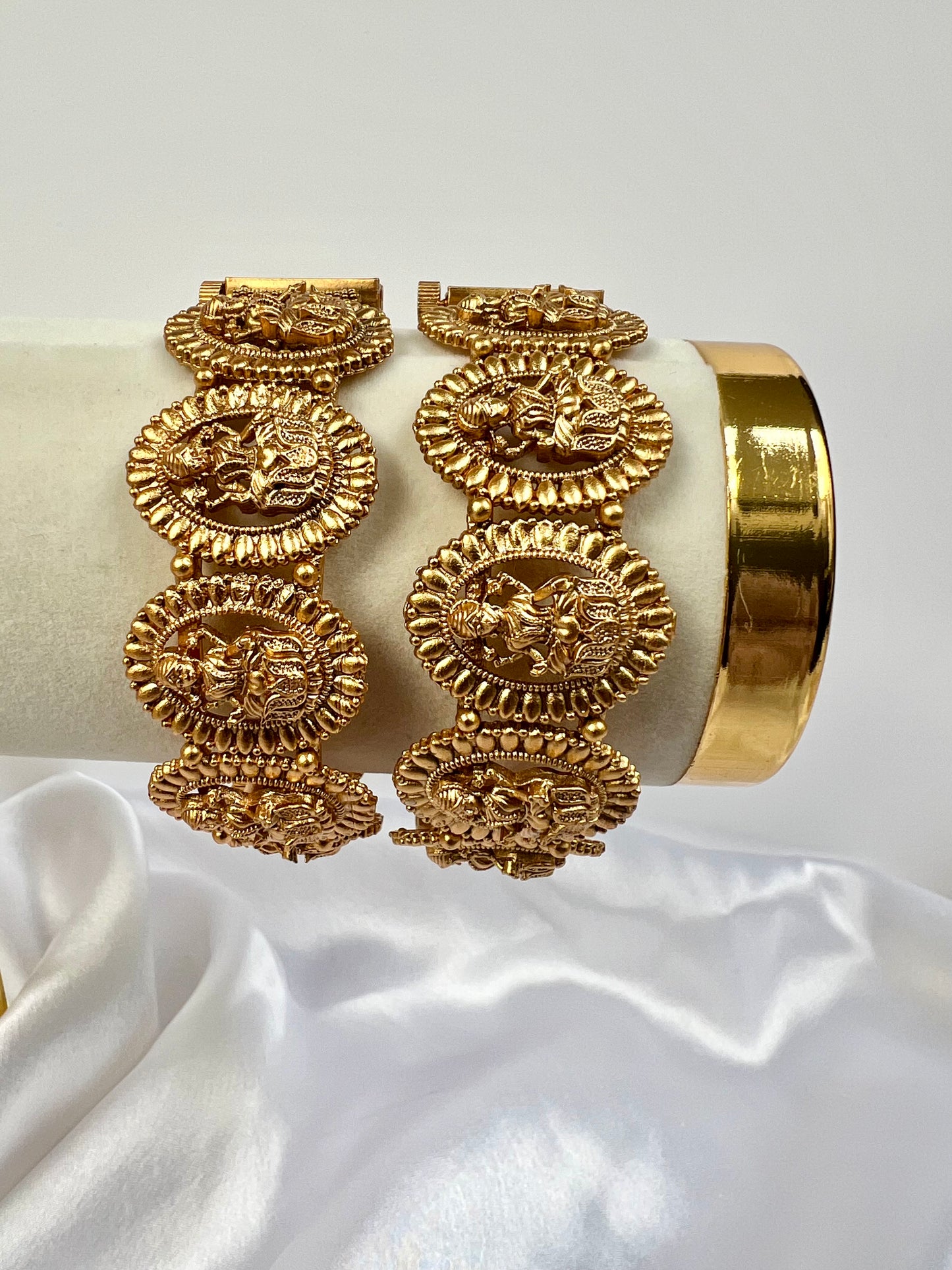 Antique temple matte gold plated openable pair of bangles, set of two B3003