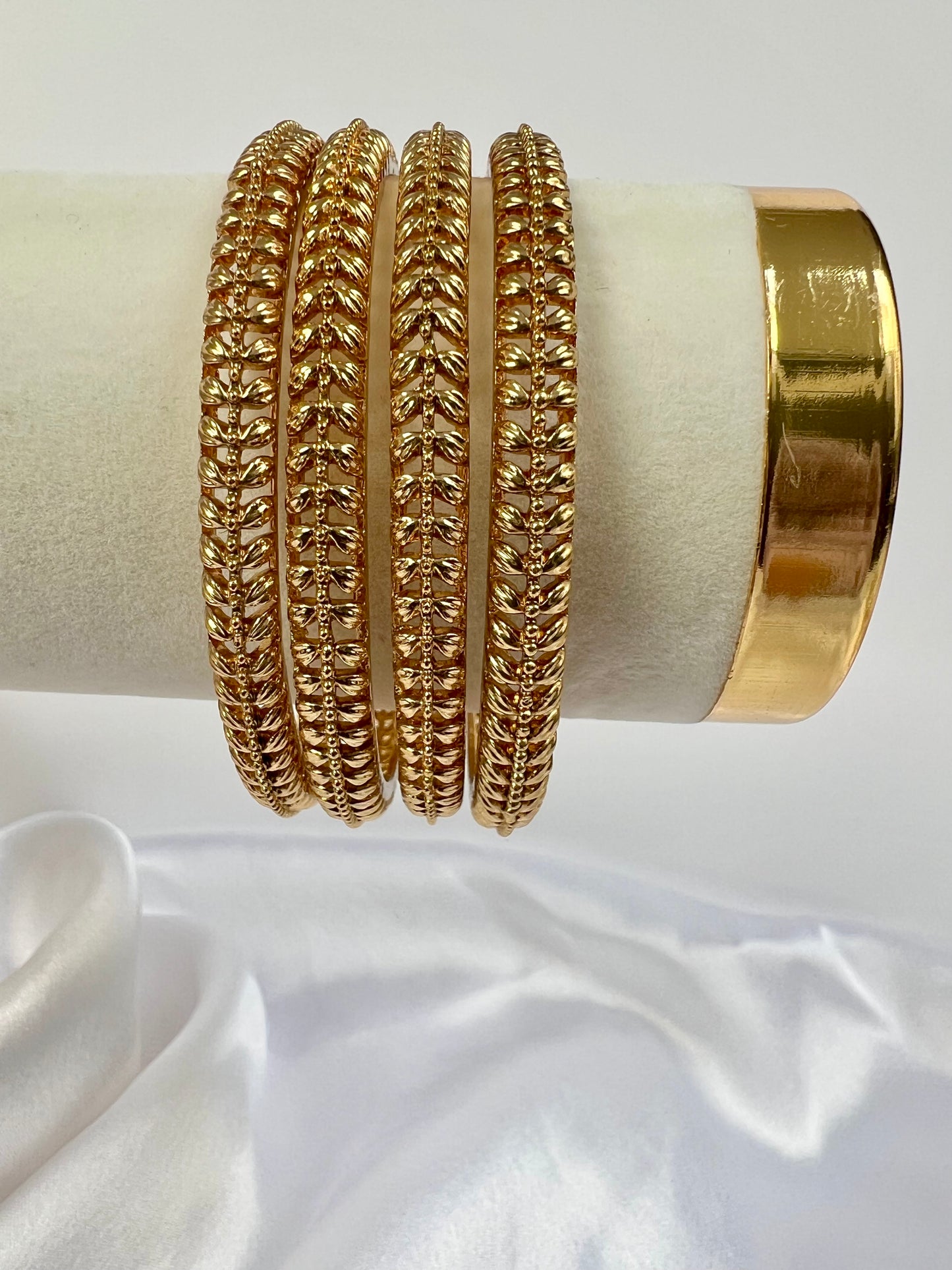 Antique Plain Bangles With Gold Plating, set of four B3006