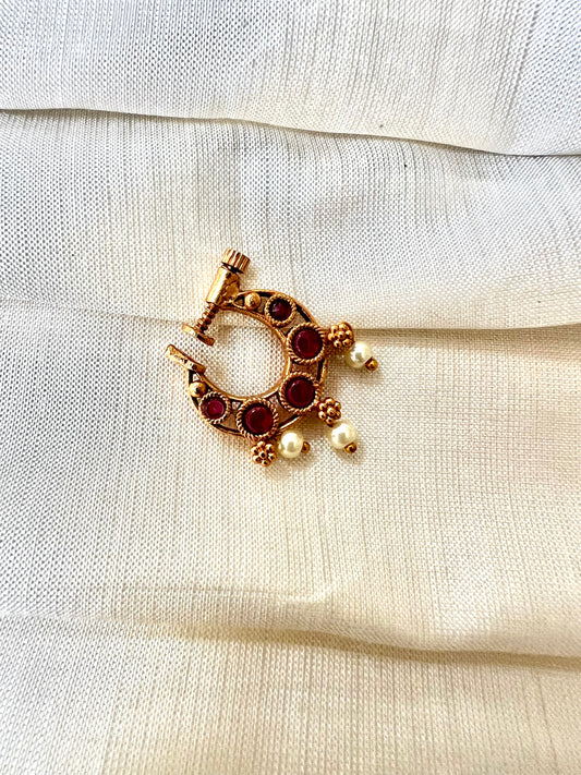 Antique pearl ruby nosering NR3003