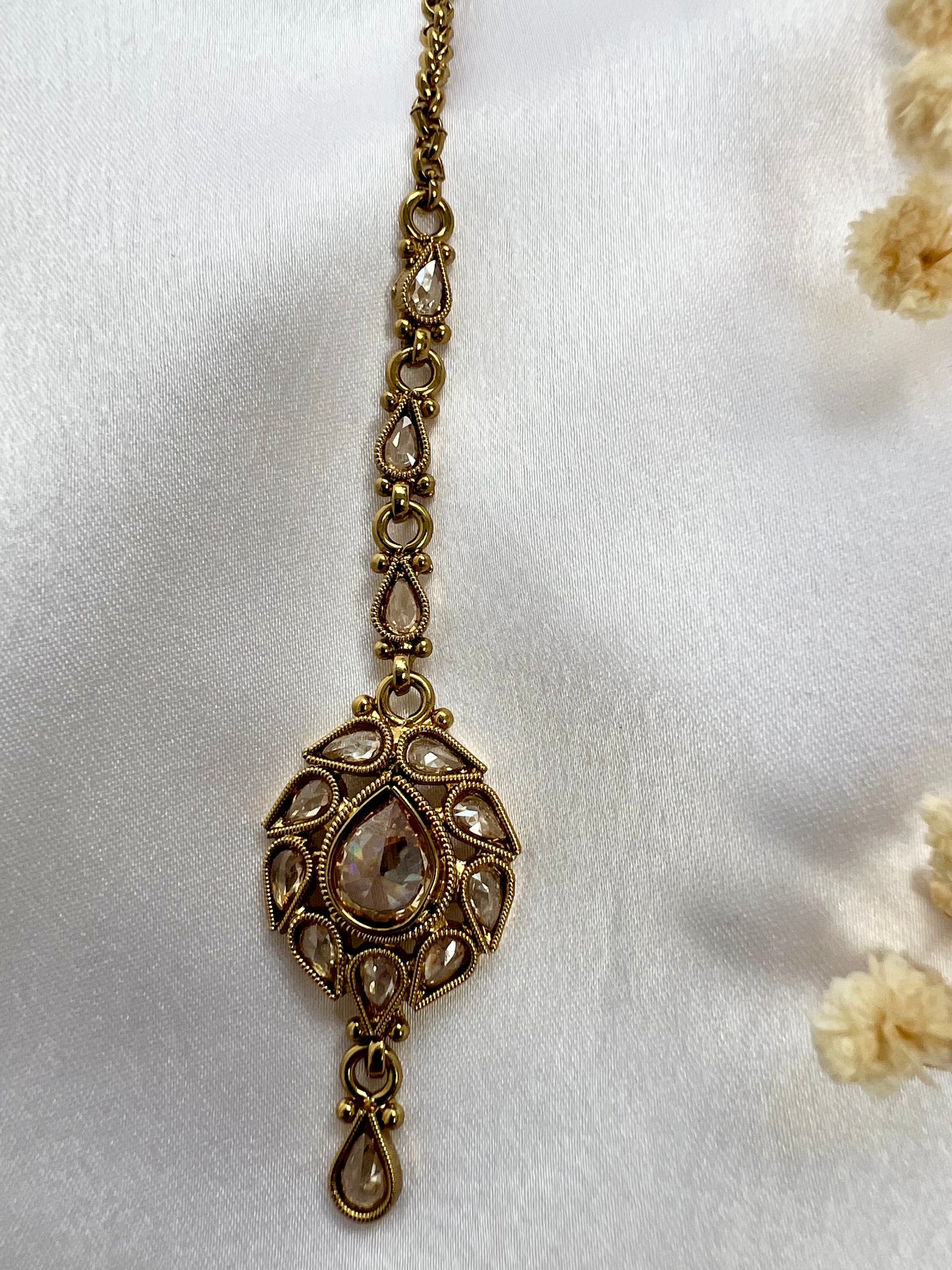 Small mehndi plated clear stone maang tikka T3007