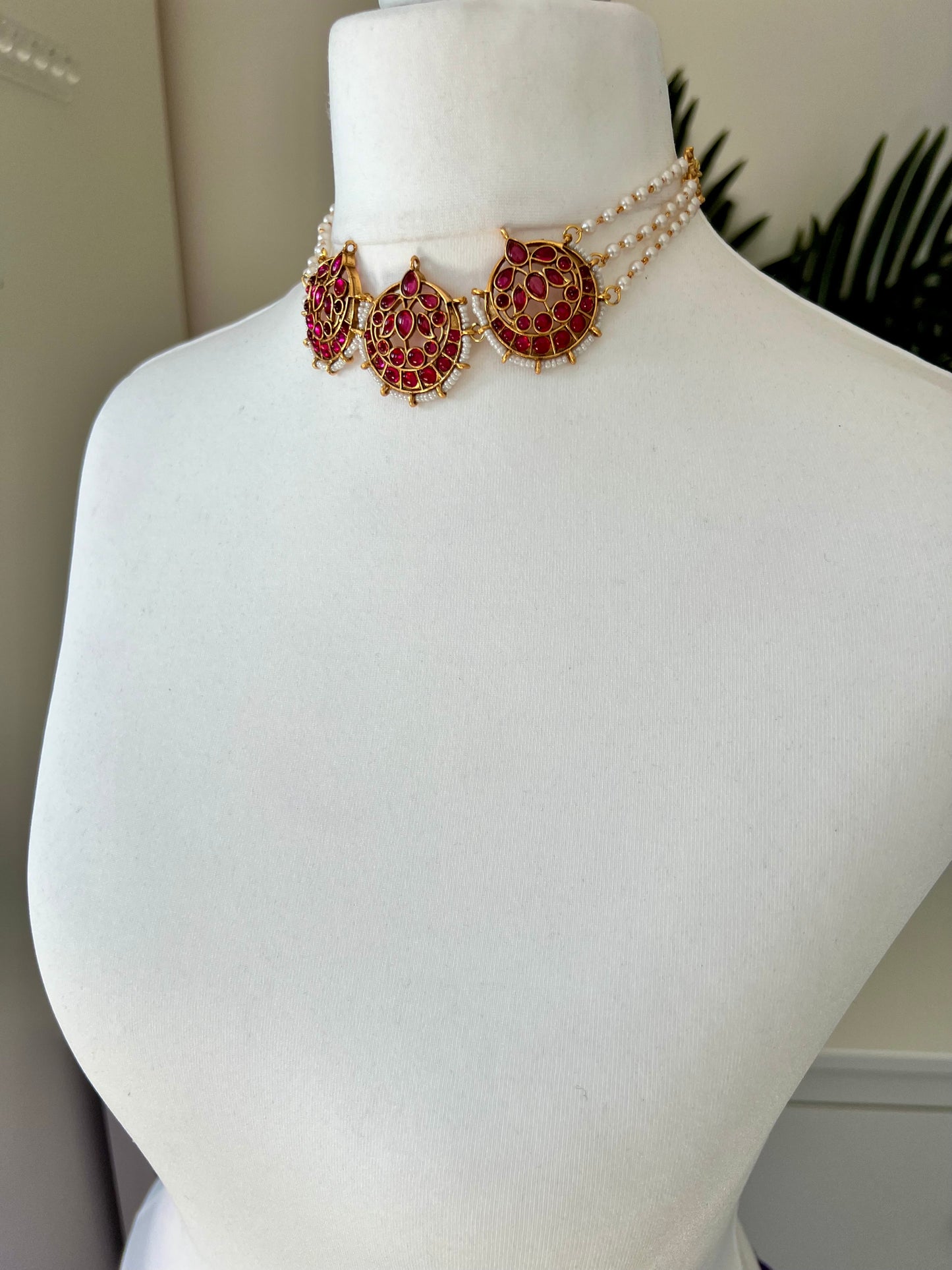 Moon choker with pearl chain N3133, N3132