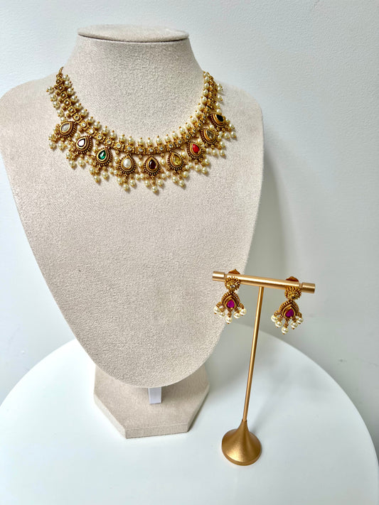 ANULIA - Golden multicolour pearl necklace set with matching flat earrings N3252