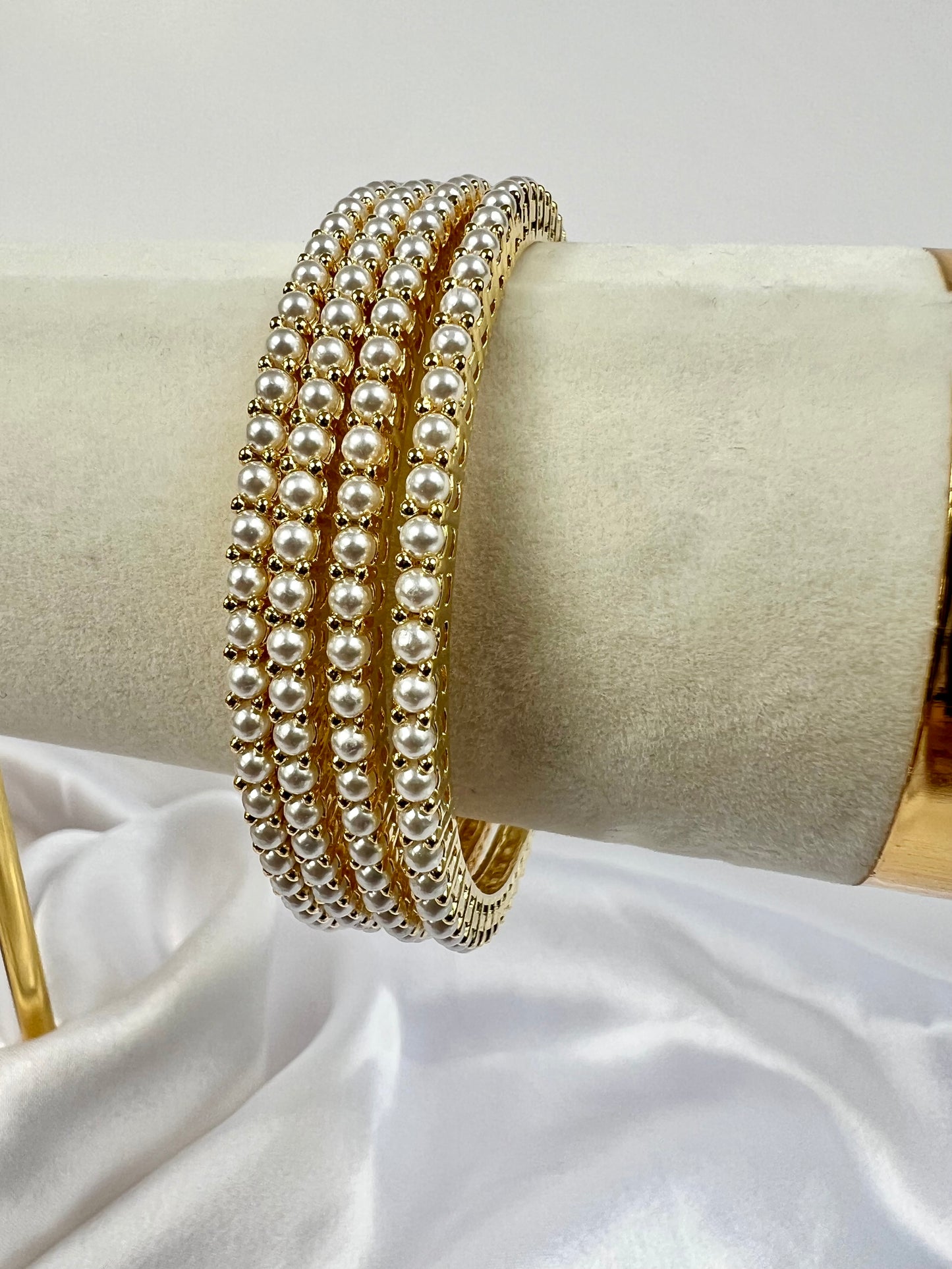 Simple Gold plated pearl bangles, set of four B3014