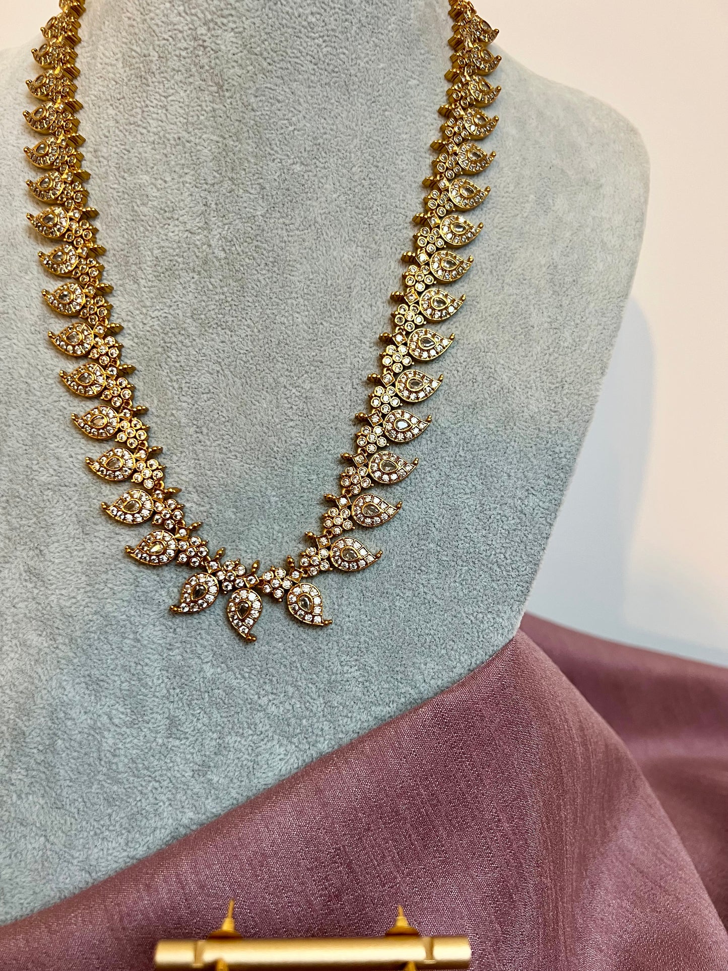 THUVIRA - Long golden haram mango motif with matching earrings N3173