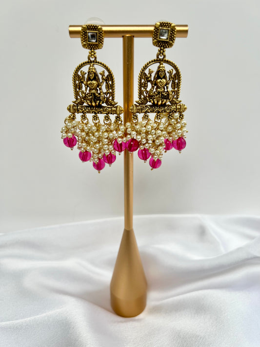 Antique temple matte gold plated earrings E3010