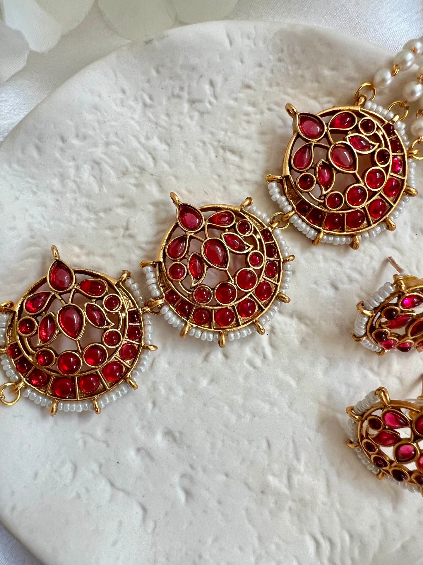 Moon choker with pearl chain N3133, N3132