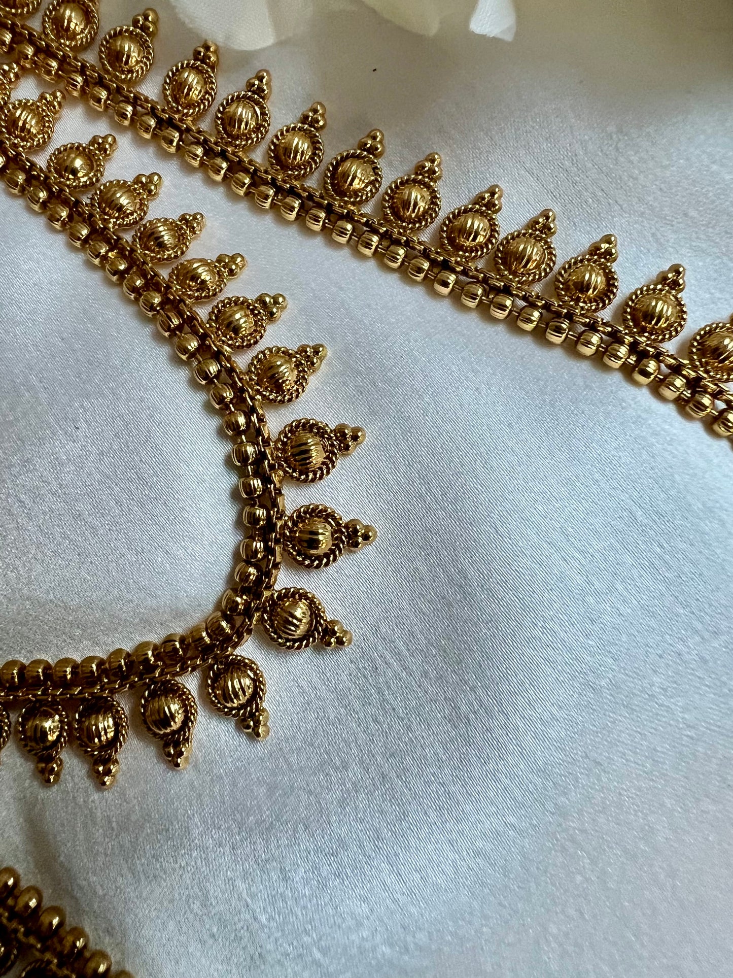 SAVIA - Antique simple long and short gold plated necklace set with earrings and tikka N3020