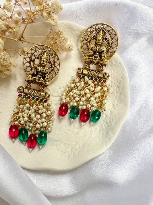 Antique temple matte gold plated  pearl earrings E3011
