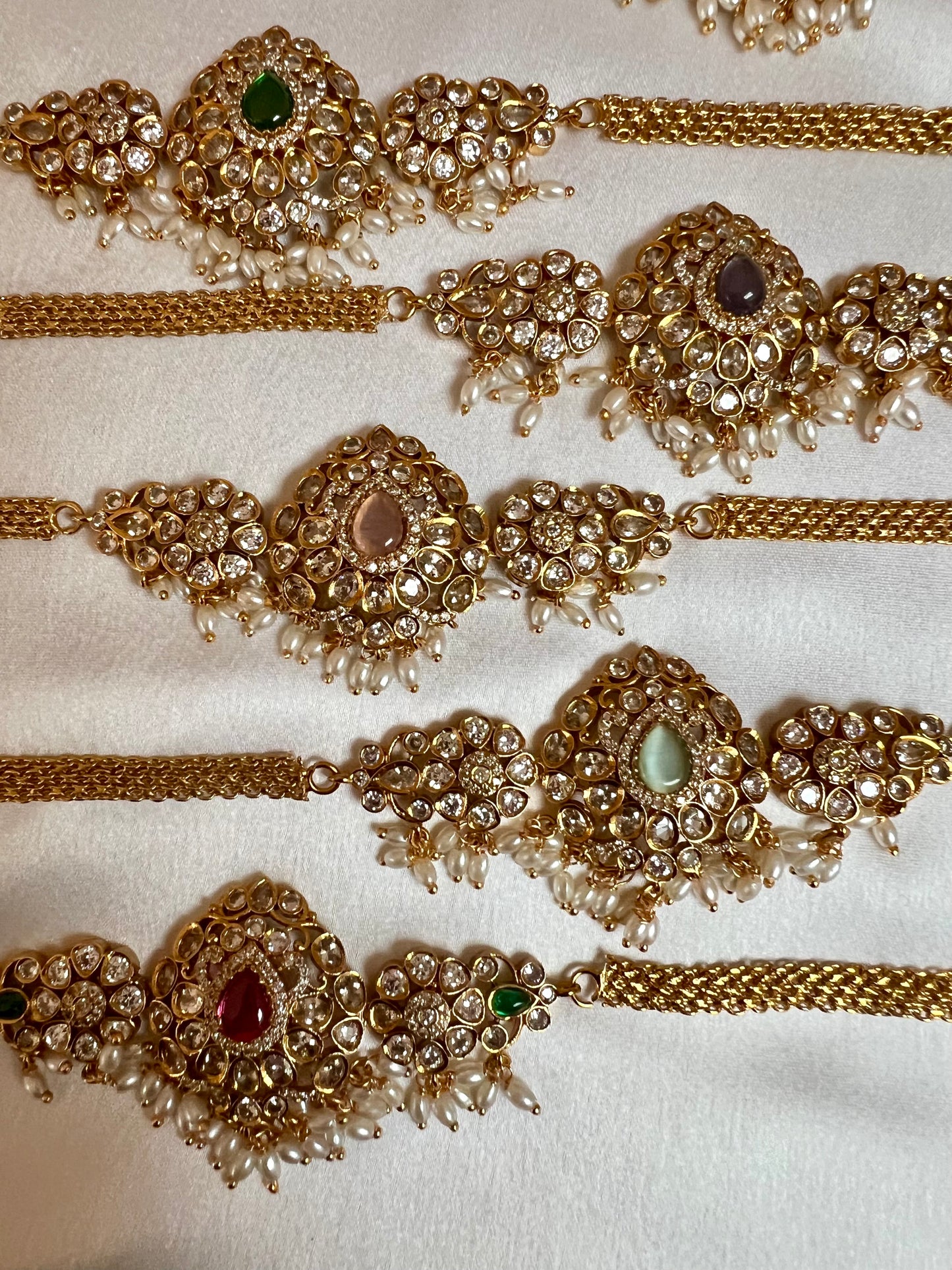 BAVITHRA - small kundan stone choker set with matching jhumkas N3175