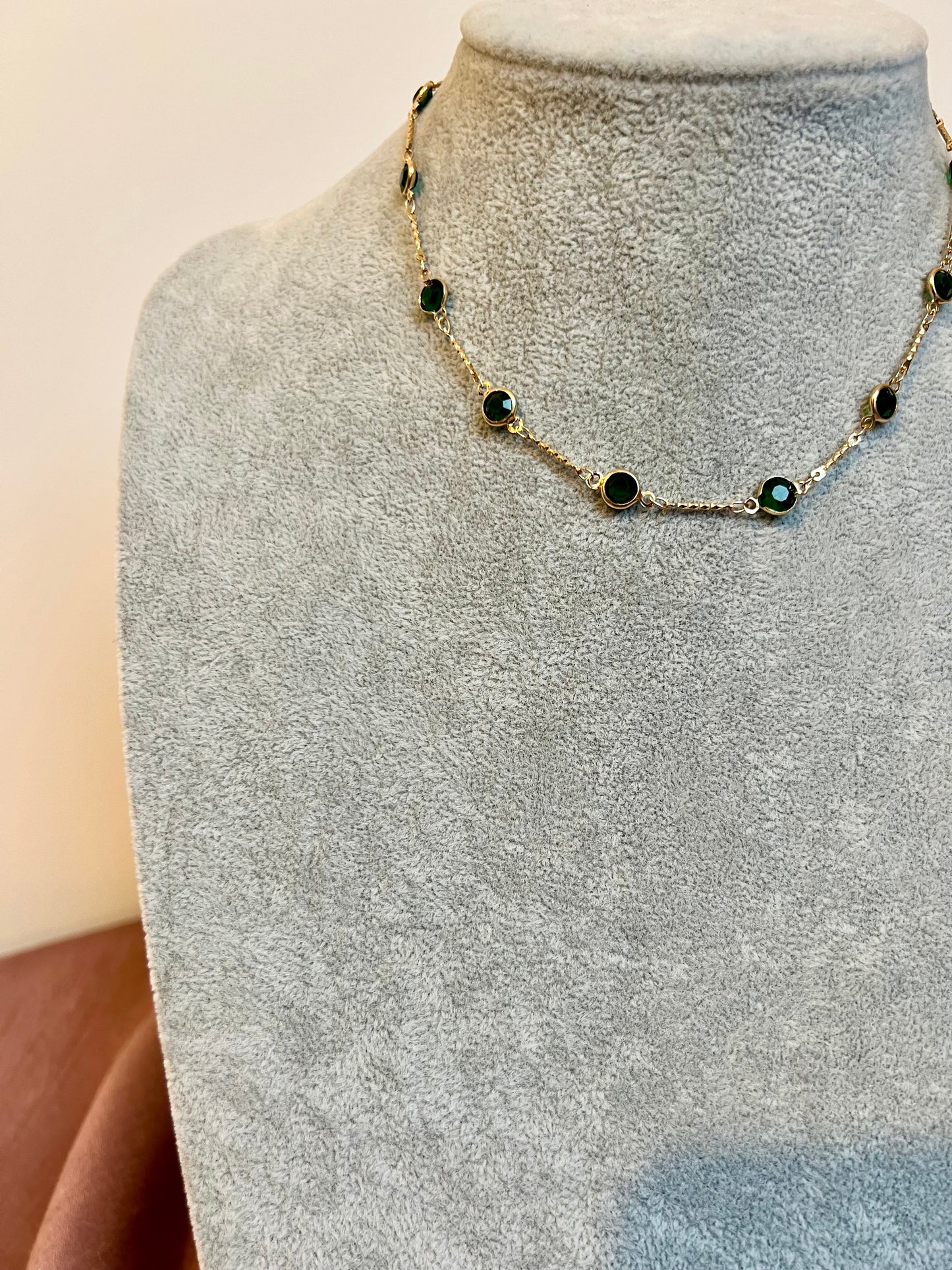 MIDHUSA - Simple short chain golden green stone necklace N3238