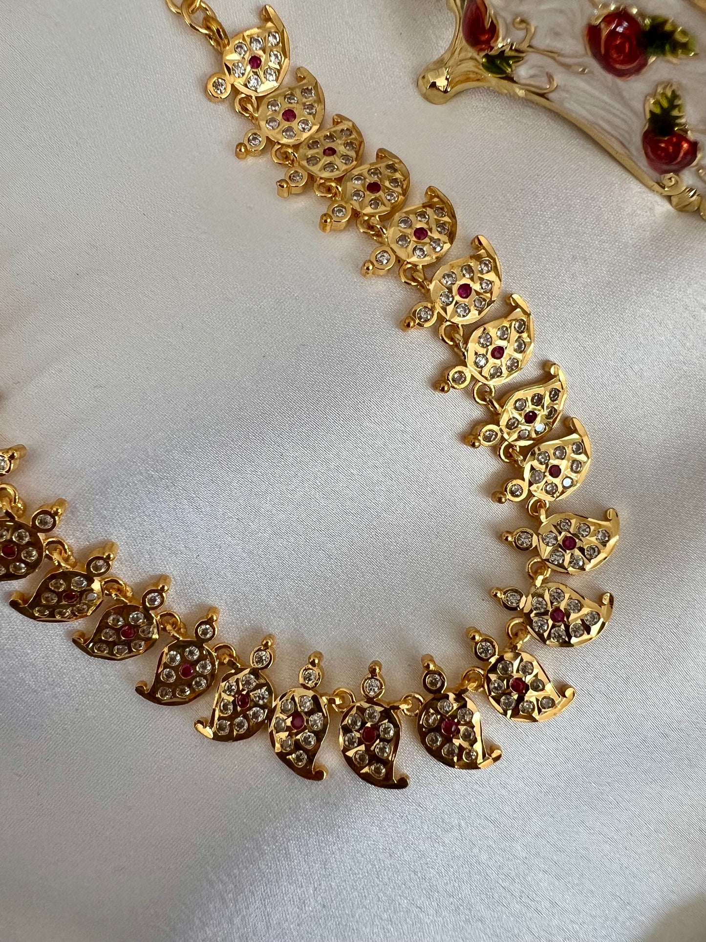 CHITRA - Short mango traditional impon chain necklace N3078