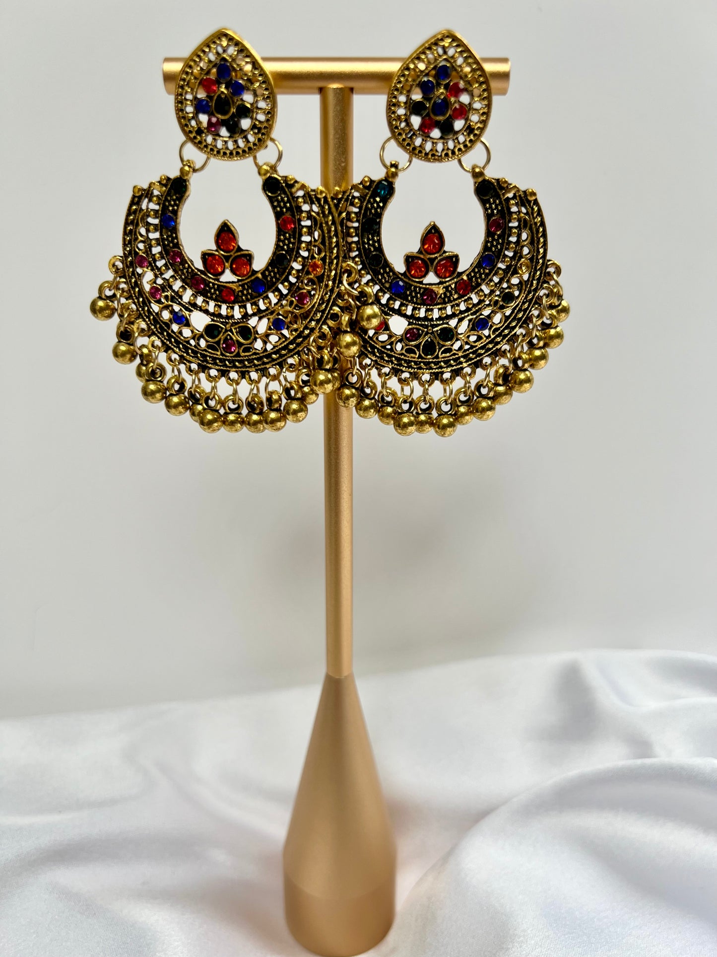 Large Round antique style multicoloured stoned earrings E3072