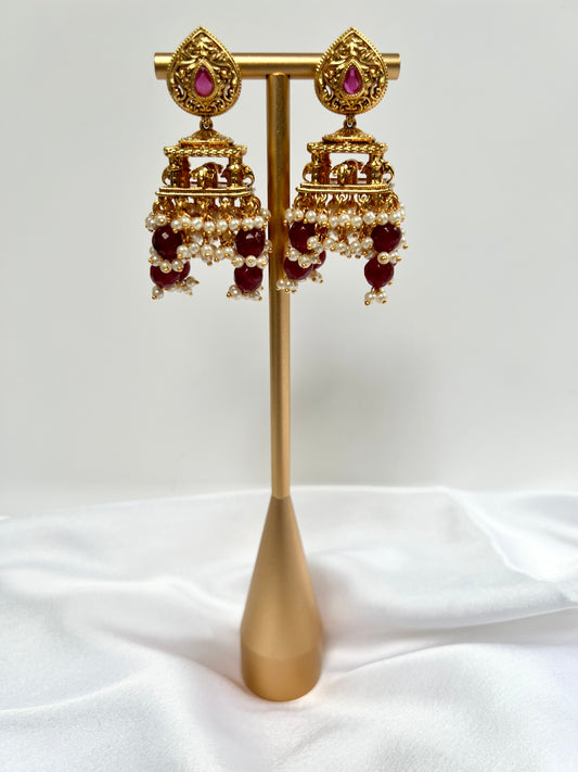 Antique gold plated earring E3019