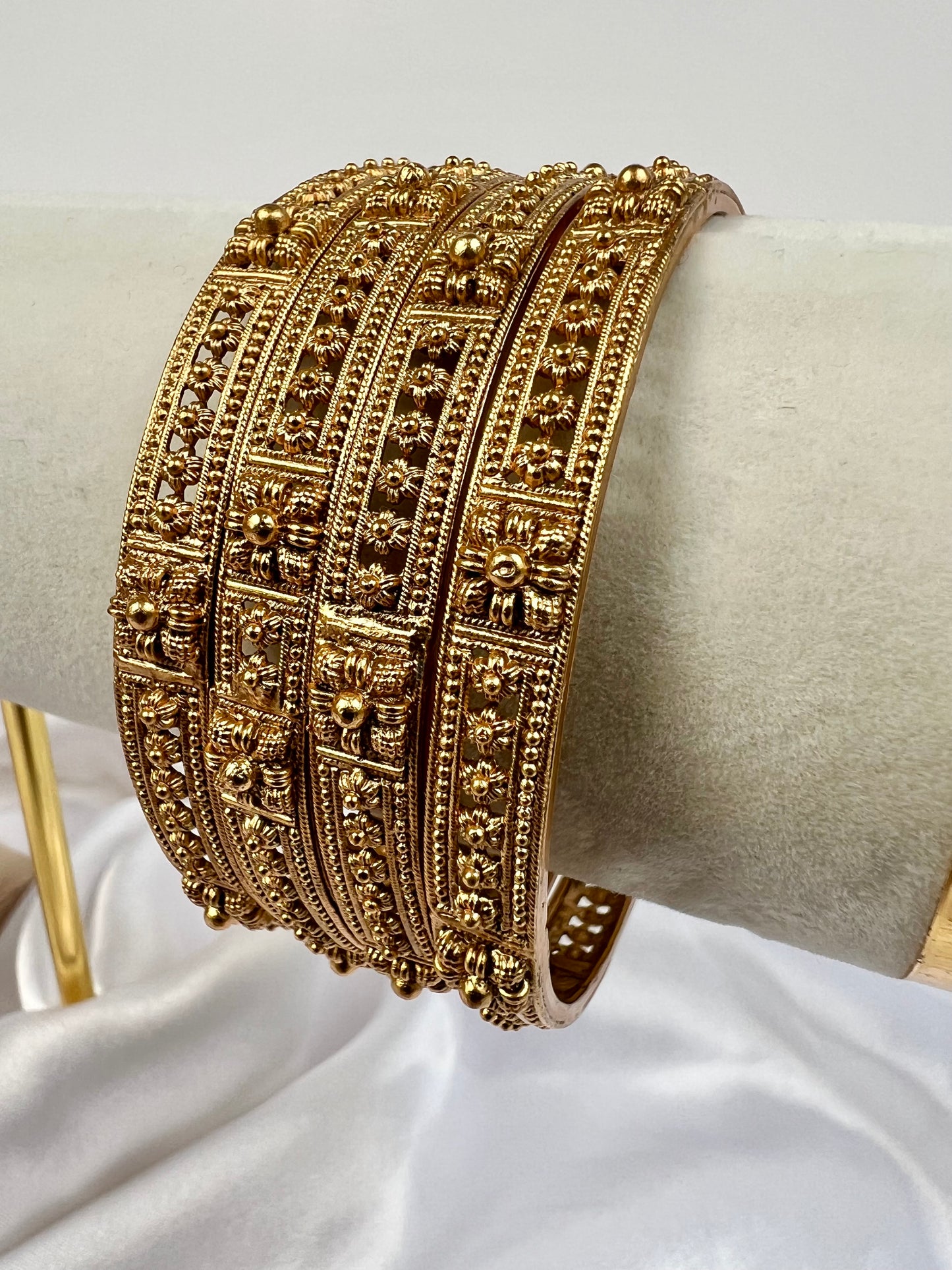 Antique Plain Matte Gold Bangles With Gold Plating, set of four B3007