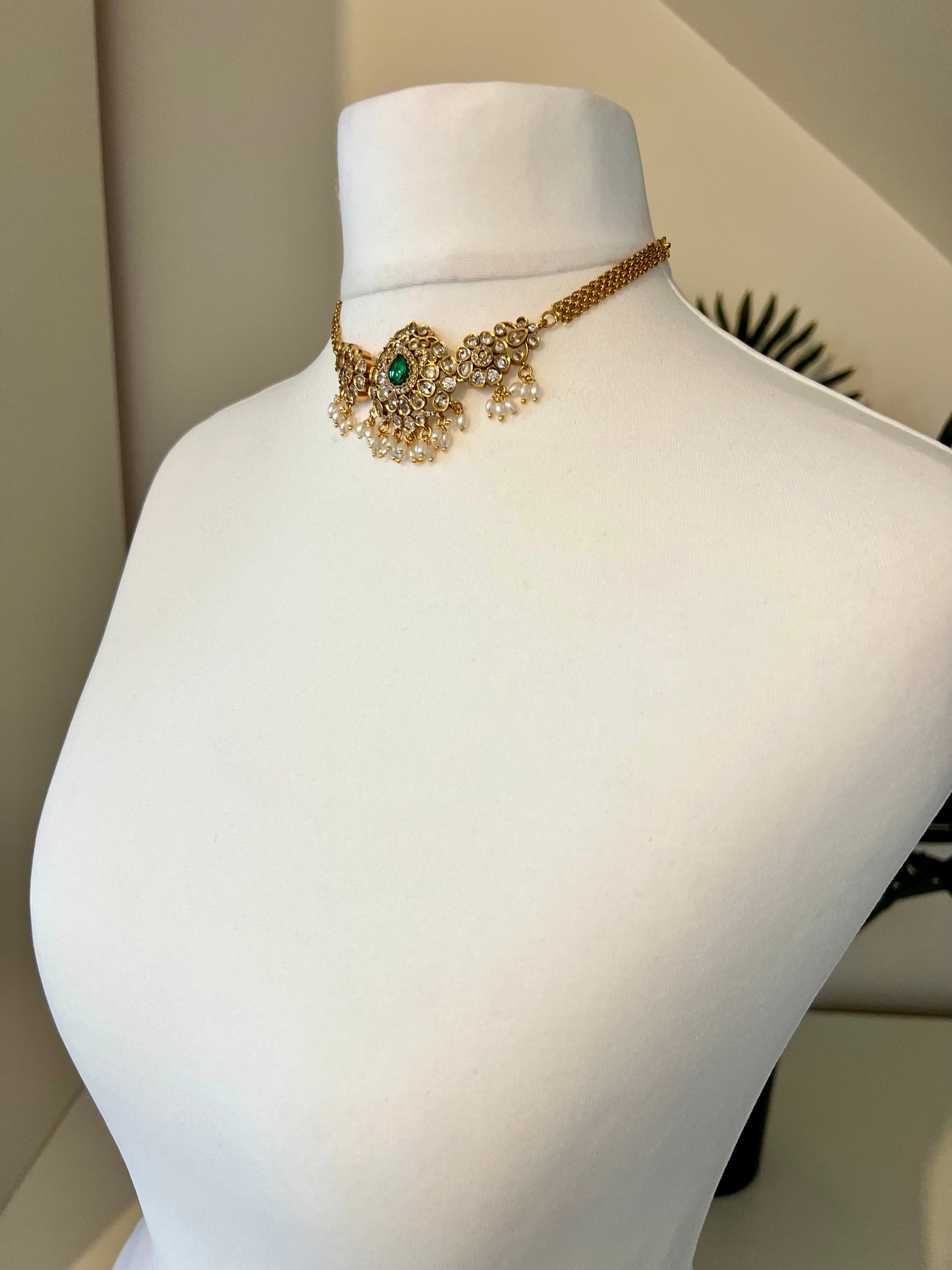 BAVITHRA - small kundan stone choker set with matching jhumkas N3175