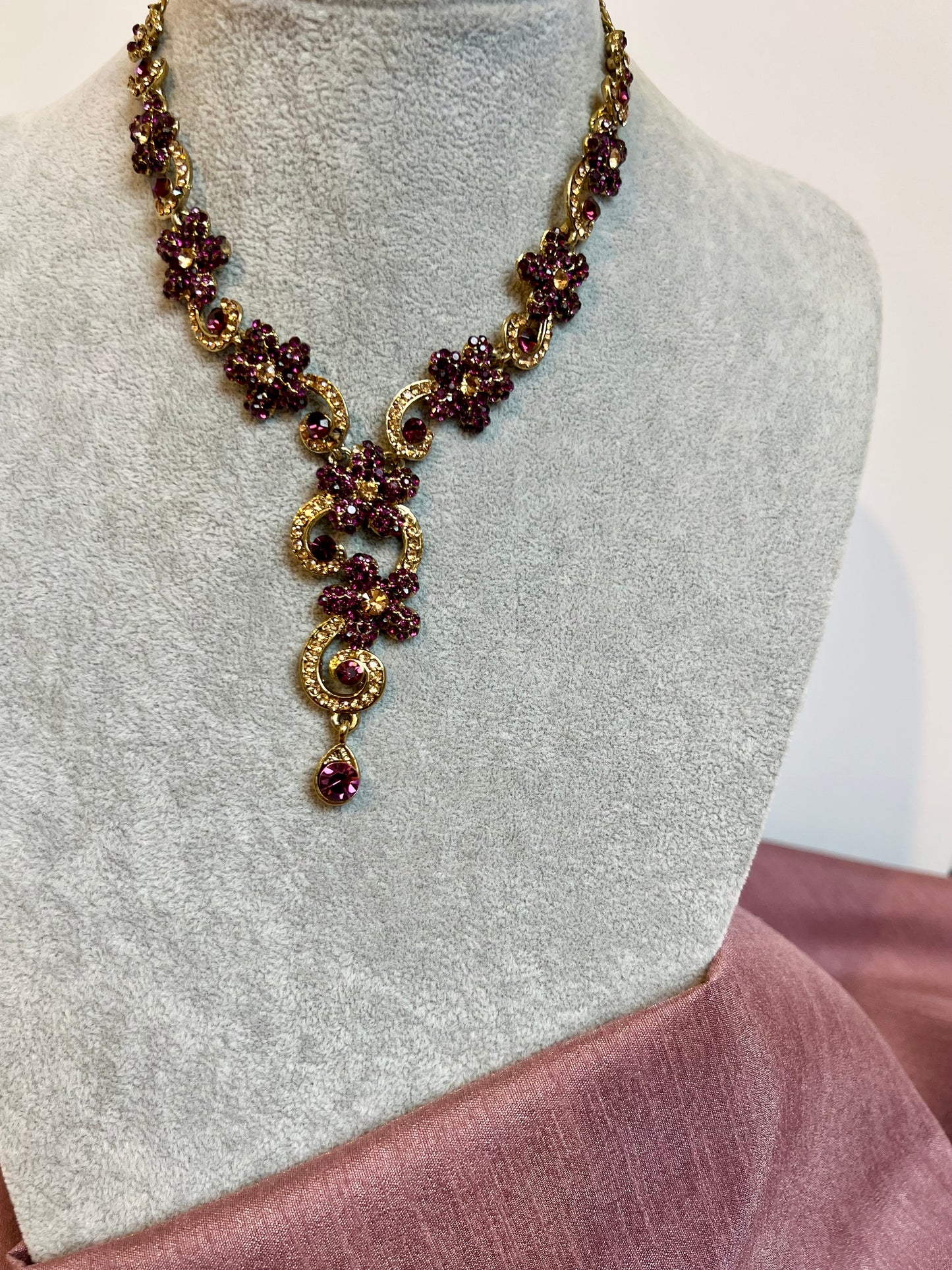 SARITHA - purple and champagne stones antique gold necklace N3219