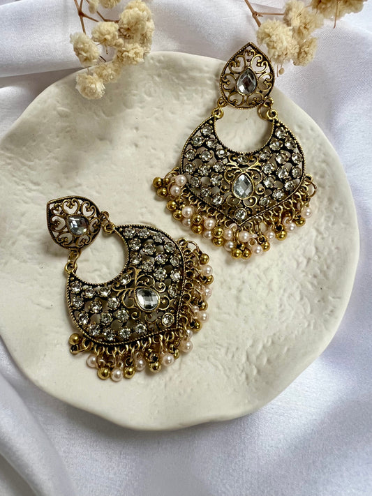 Antique golden white stoned flat earrings with  golden and white pearls E3059
