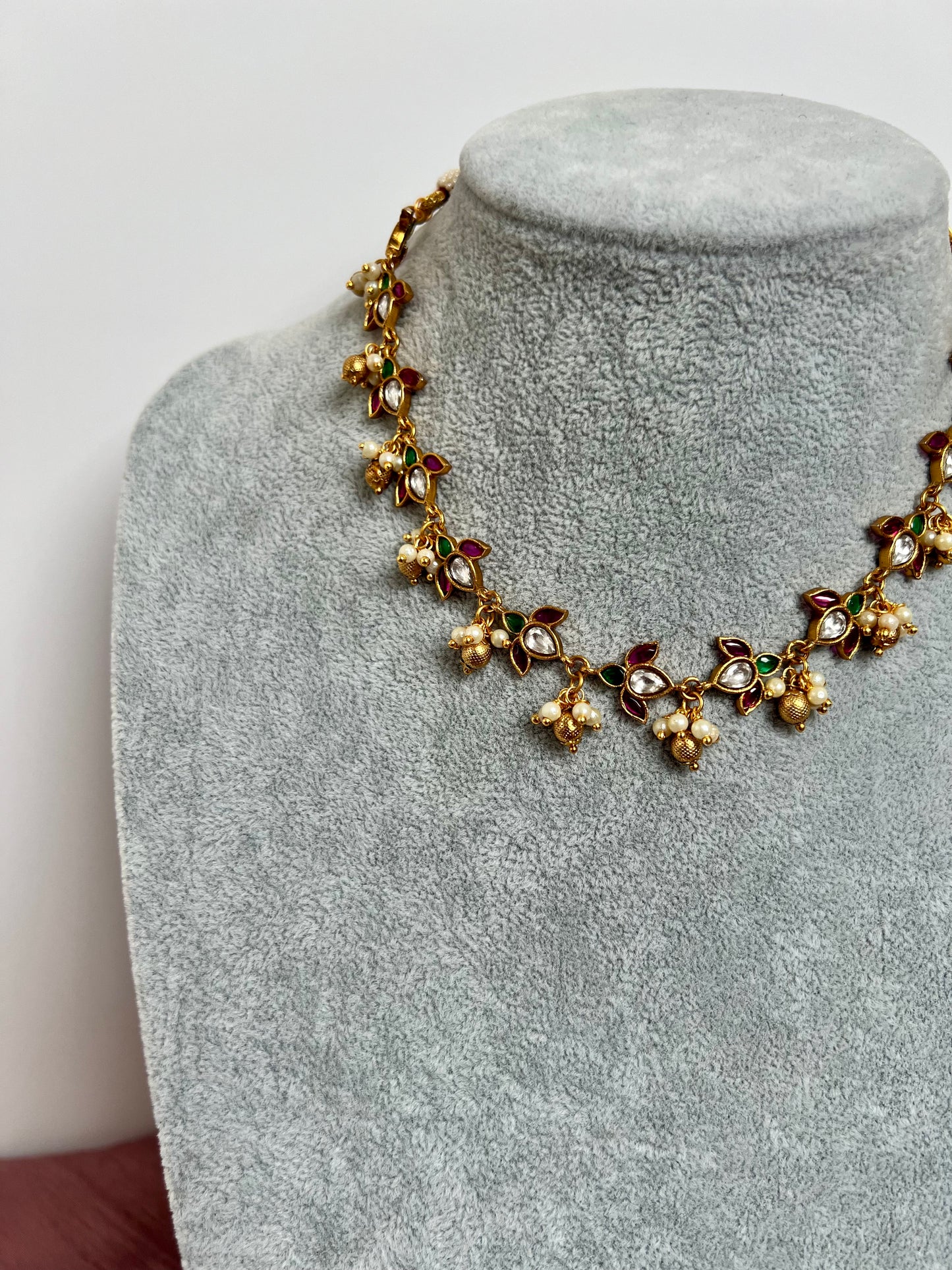 AMELIA - Simple short chain lotus necklace with matching small lotus earrings N3010